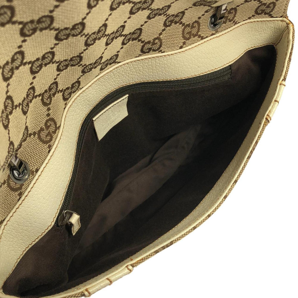 Gucci Beige White Gg Canvas Handbag (Pre-Owned)