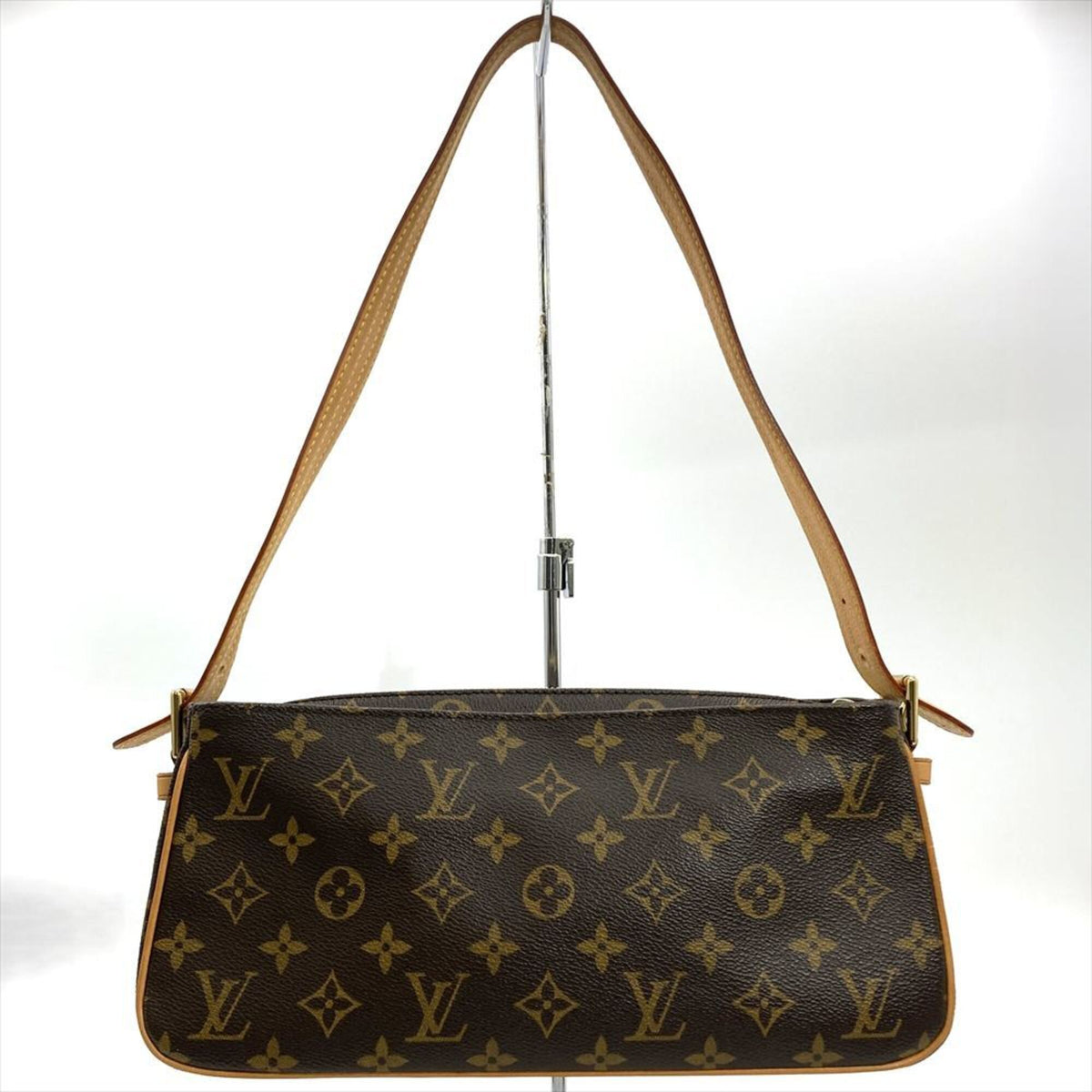 Louis Vuitton Brown Monogram Monogram Shoulder Bag (Pre-Owned)