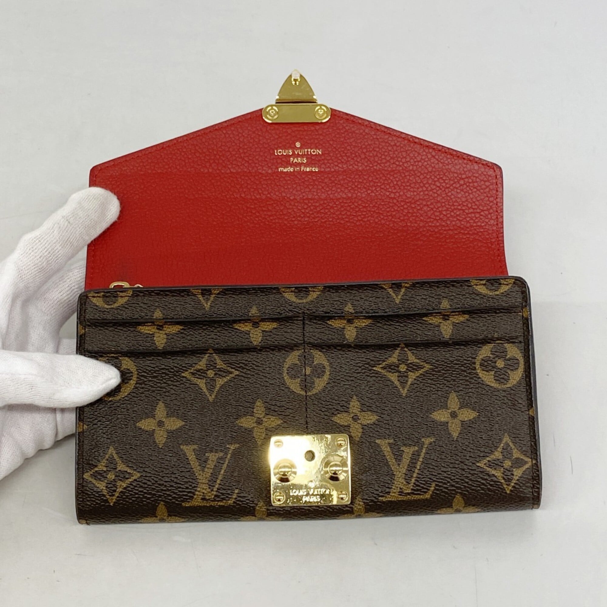 Louis Vuitton Cerise Long Wallet (Bi-Fold) (Pre-Owned)