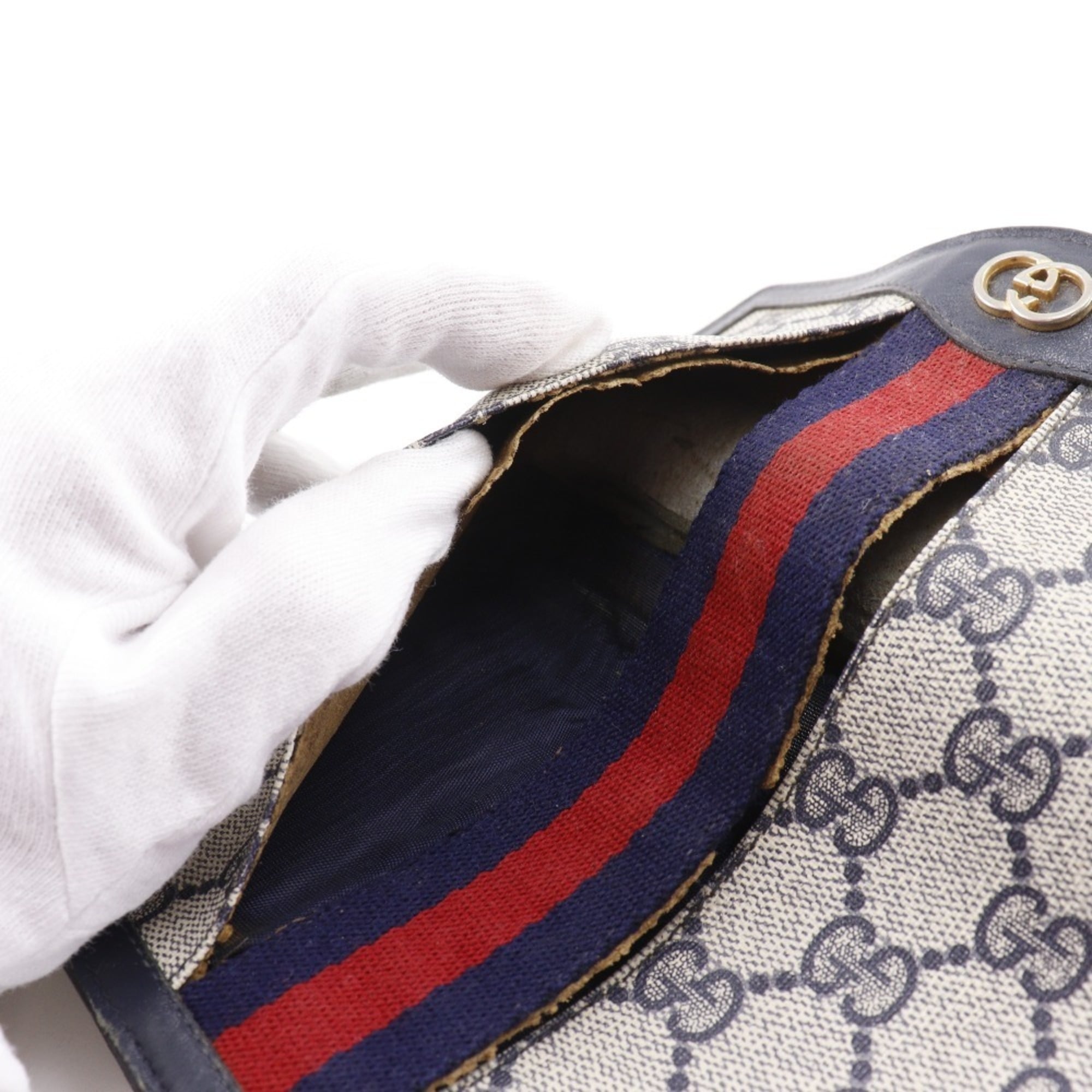 Gucci Navy Gg Supreme Pouch (Pre-Owned)