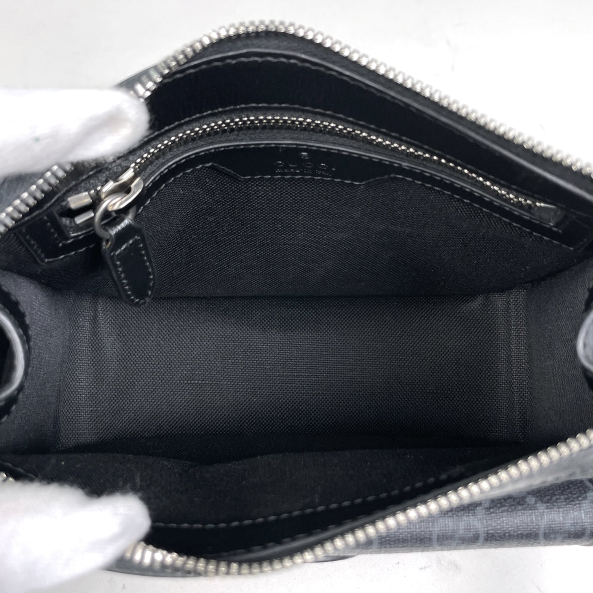 Gucci Black Coated Canvas Leather Shoulder Bag (Pre-Owned)
