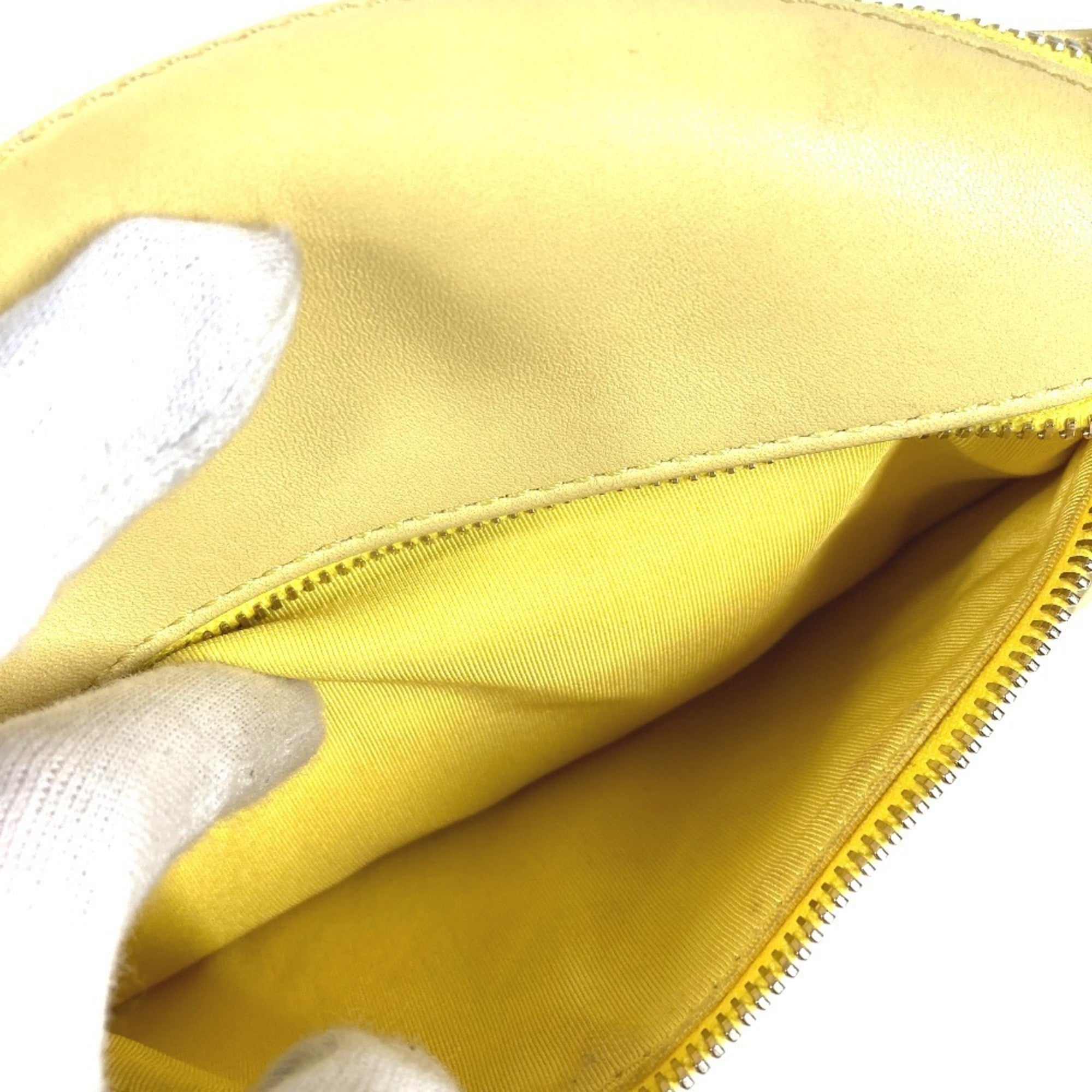 Chanel Matelasse Yellow Leather Sling Bag (Pre-Owned)