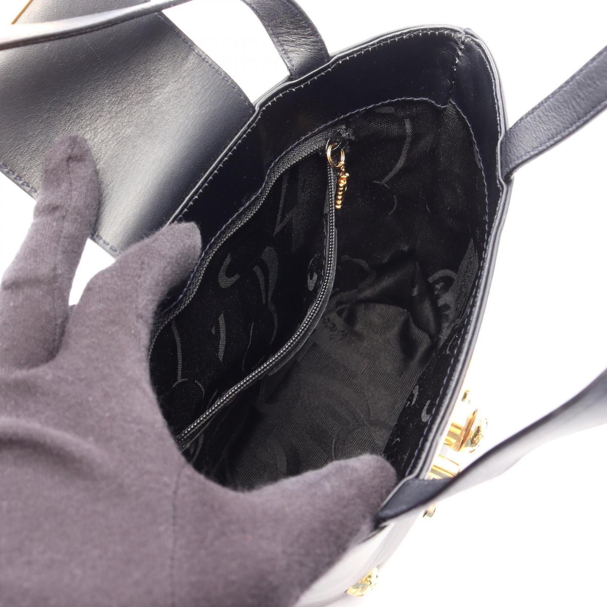 Salvatore Ferragamo Black Leather Handbag (Pre-Owned)