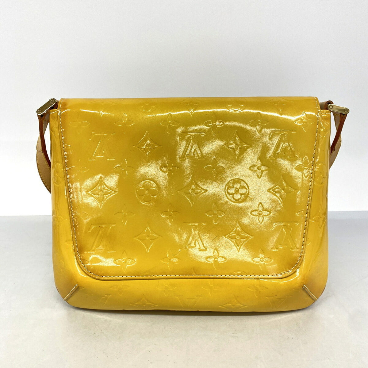 Louis Vuitton Lime Yellow Shoulder Bag (Pre-Owned)
