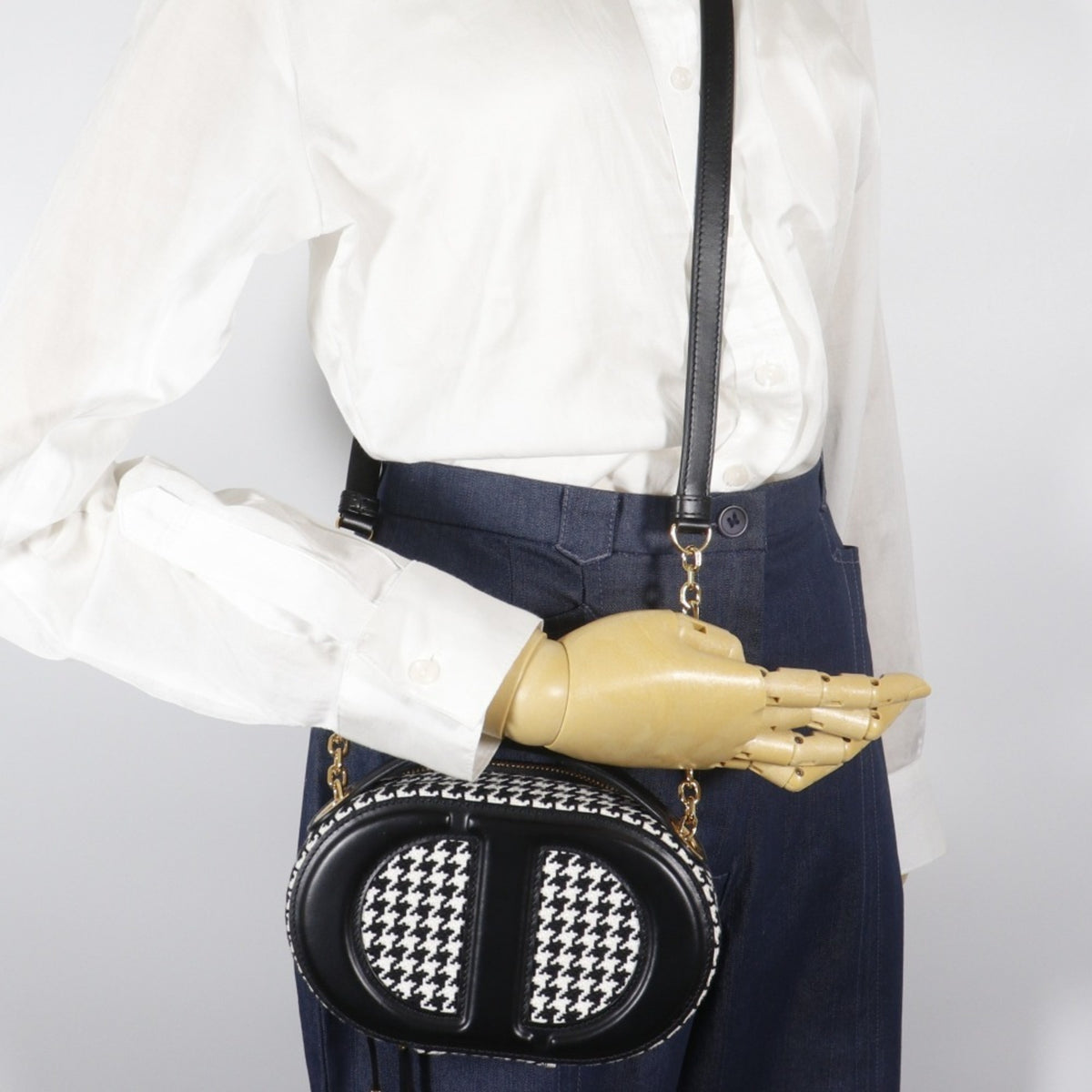 Christian Dior Black White Canvas Leather Shoulder Bag (Pre-Owned)