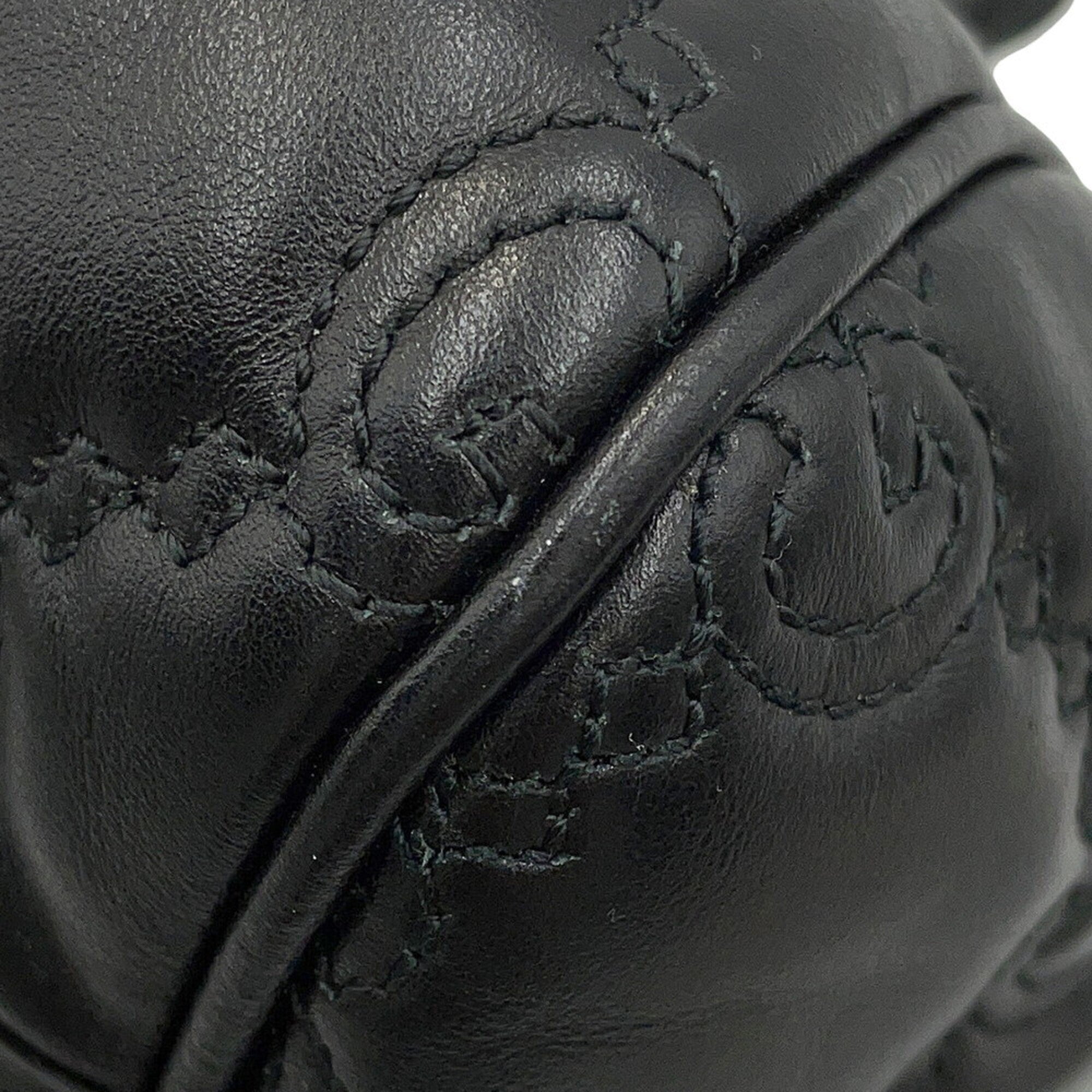 Gucci Black Leather Handbag Shoulder Bag (Pre-Owned)