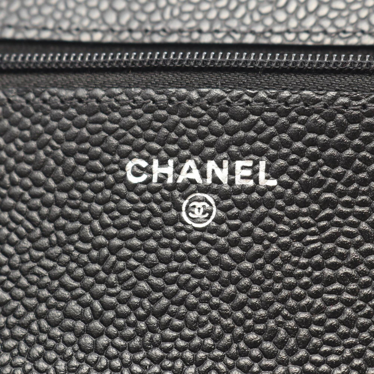 Chanel Black Grained Calfskin Shoulder Bag (Pre-Owned)