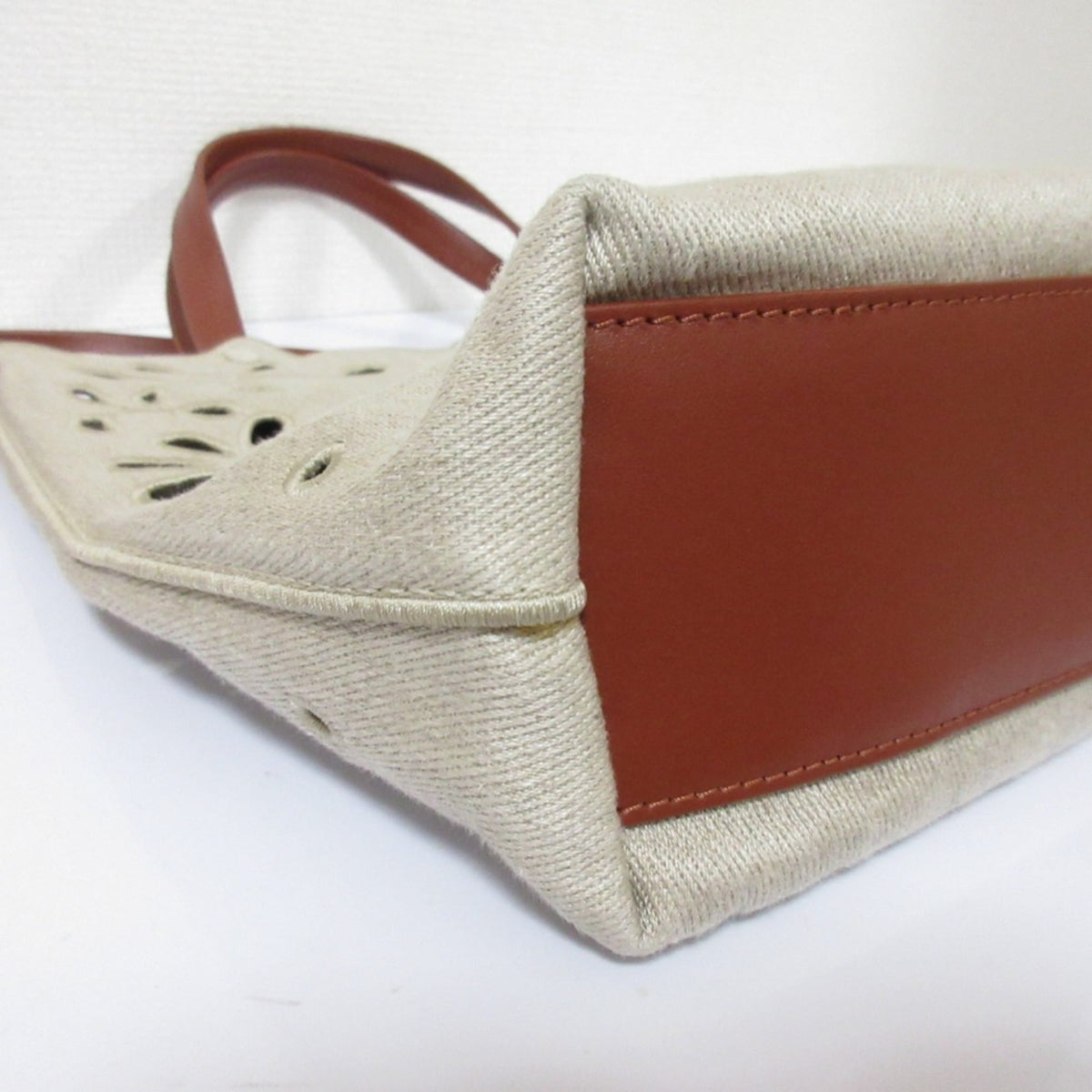 Chloé Beige Brown Shoulder Bag Tote Bag (Pre-Owned)