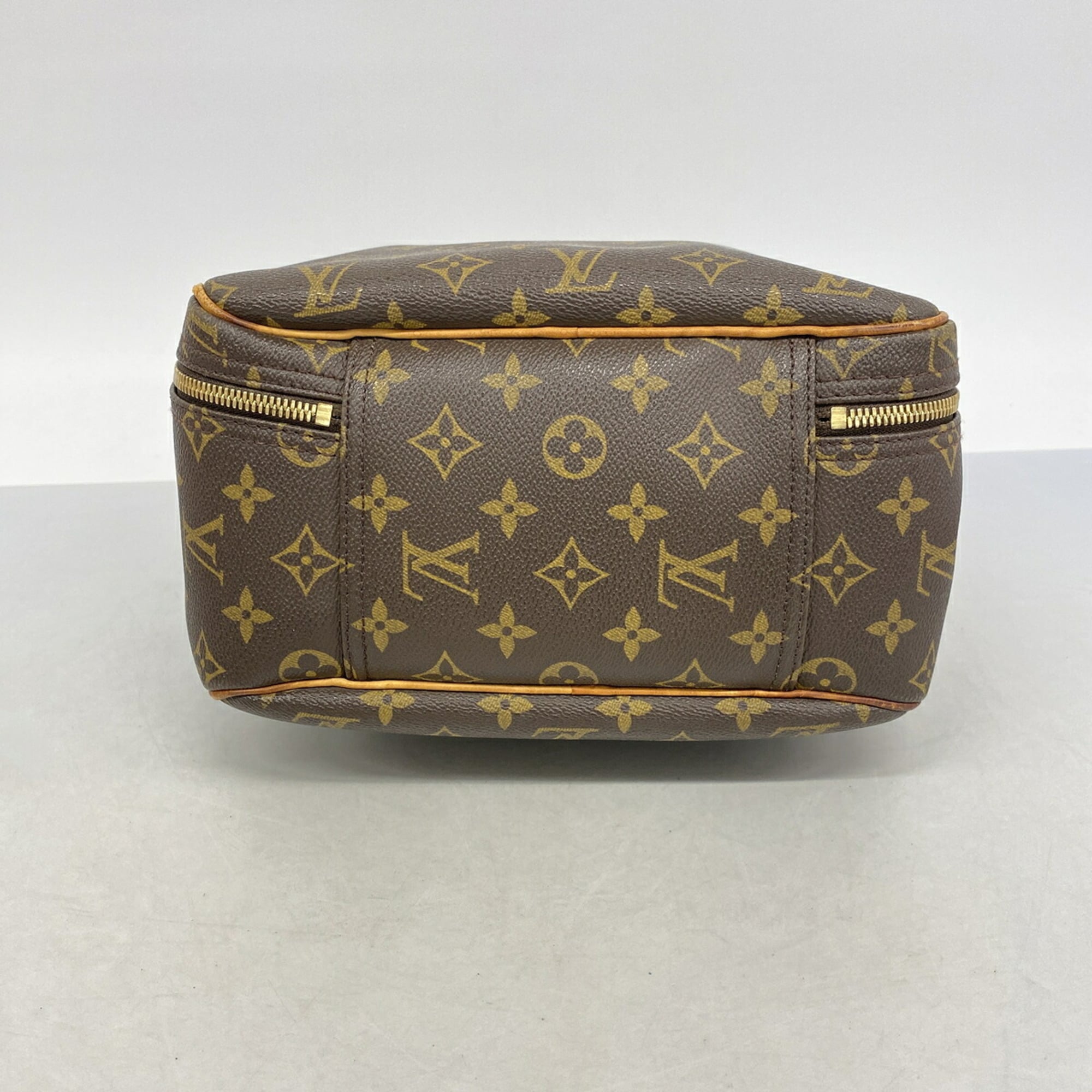 Louis Vuitton Brown Handbag (Pre-Owned)