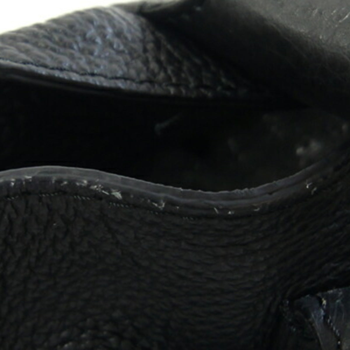 Melo Black Leather Handbag Pouch Shoulder Bag (Pre-Owned)