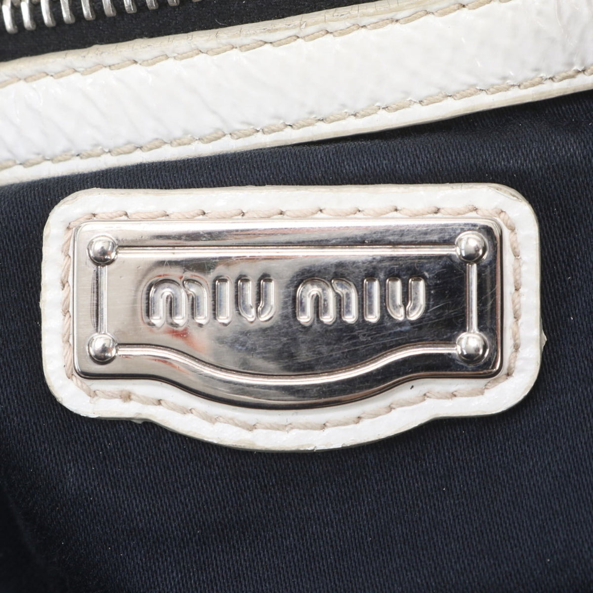 Miu Miu White Leather Handbag Shoulder Bag Tote Bag (Pre-Owned)