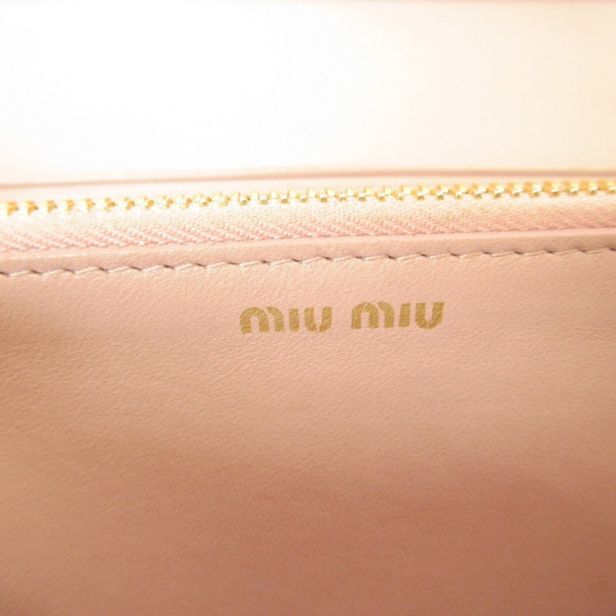 Miu Miu