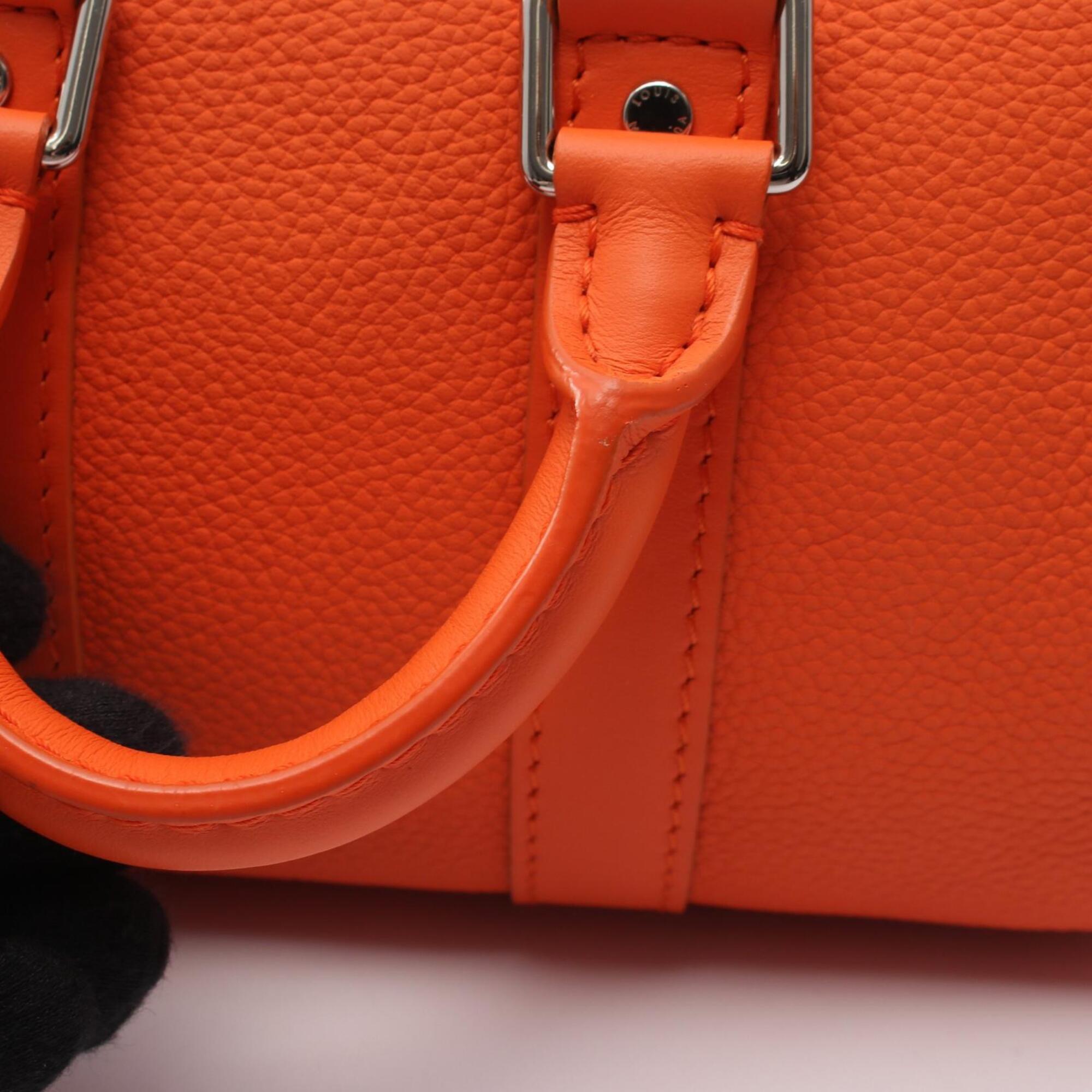 Louis Vuitton Red Color Leather Handbag (Pre-Owned)
