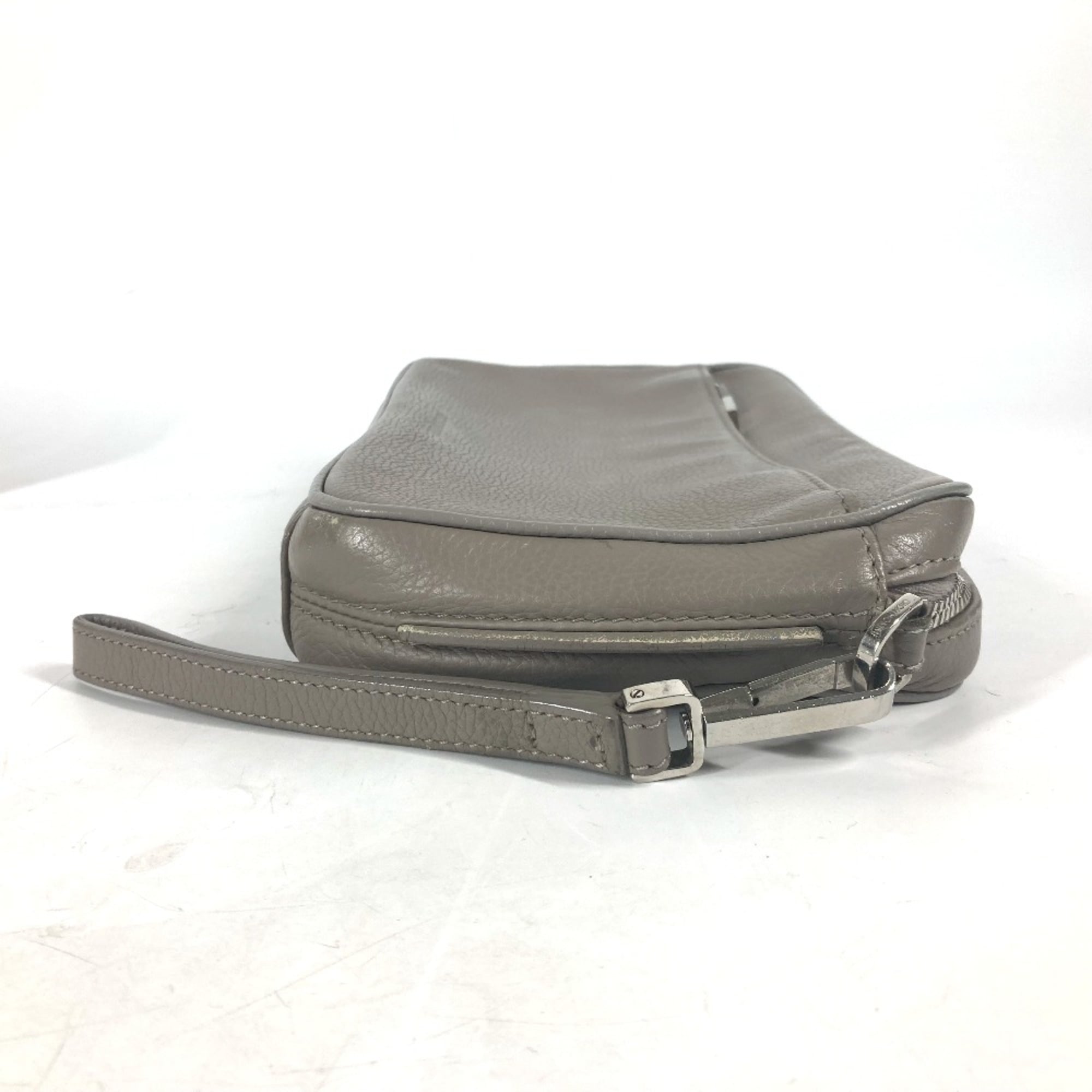 Christian Dior Gray Leather Clutch Bag (Pre-Owned)