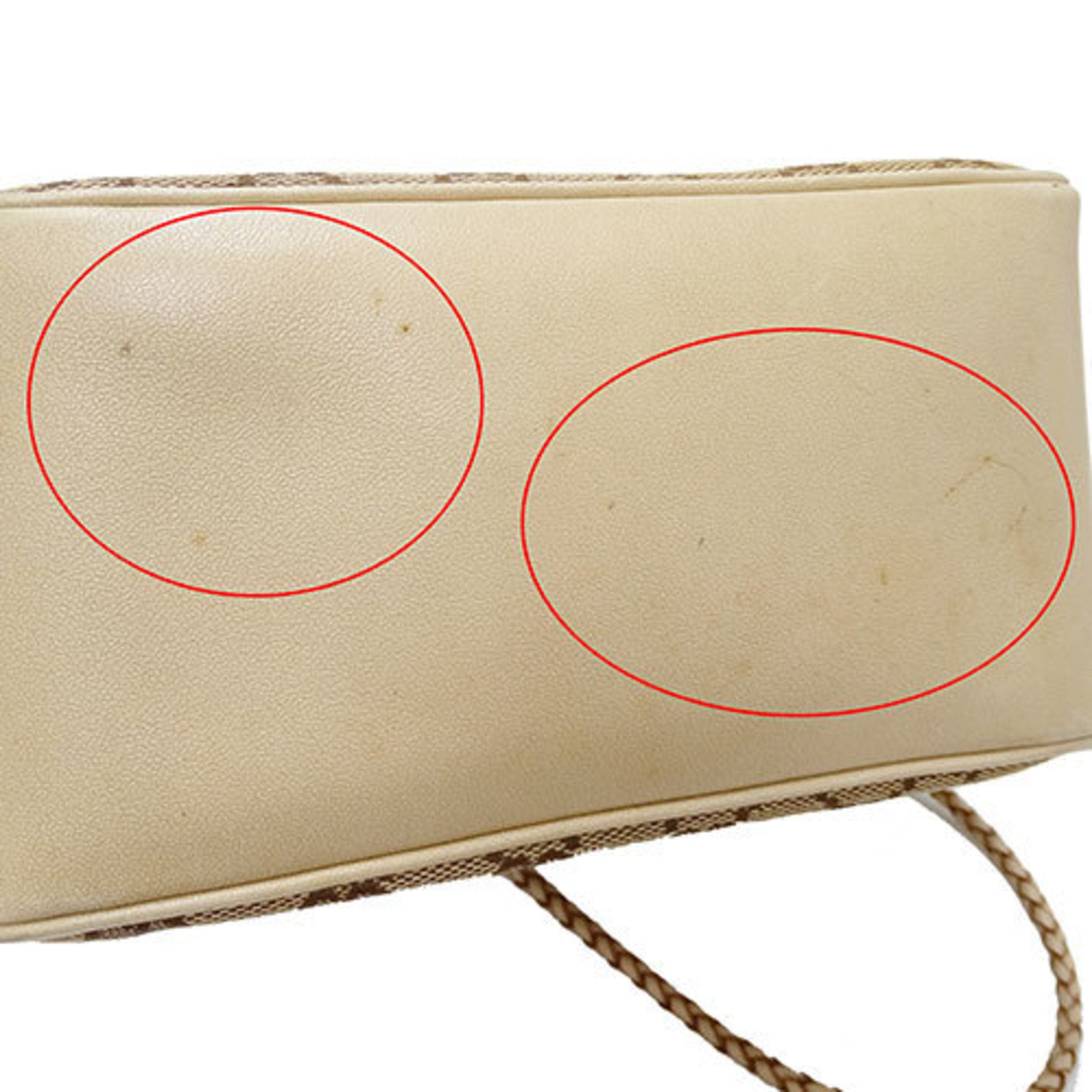 Gucci Beige Gg Canvas Handbag Shoulder Bag (Pre-Owned)