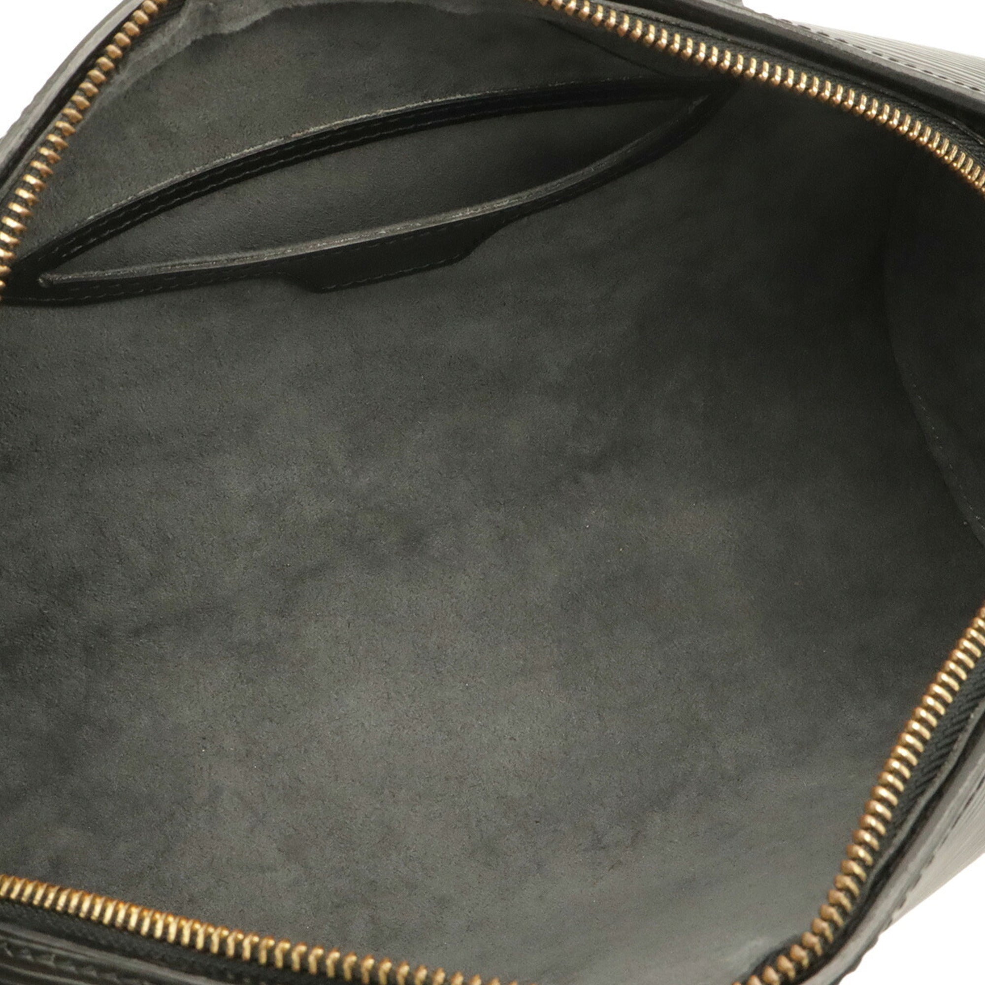 Louis Vuitton Noir Epi Leather Handbag Shoulder Bag (Pre-Owned)