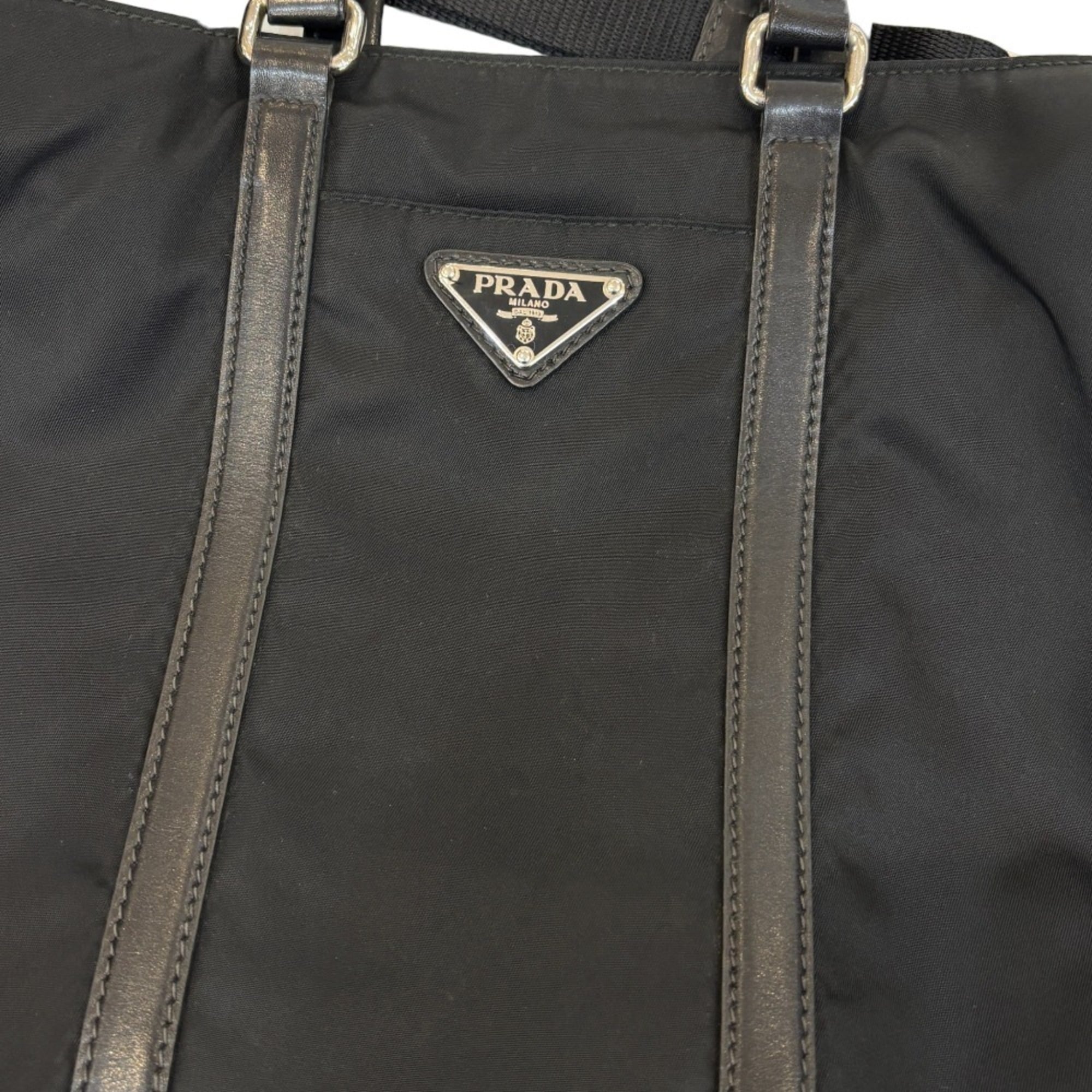 Prada Black Nylon Handbag Shoulder Bag (Pre-Owned)