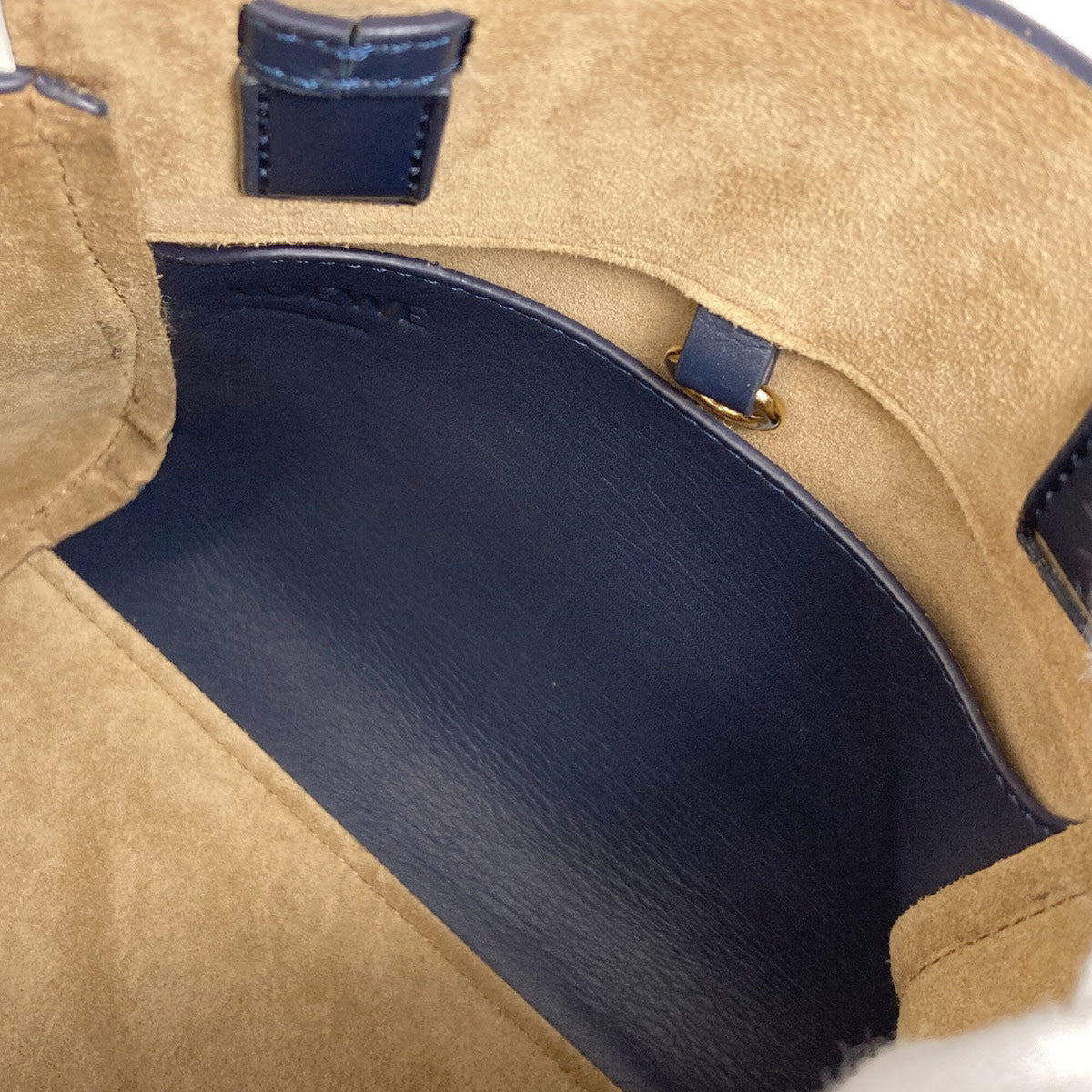 Loewe Navy Leather Handbag (Pre-Owned)