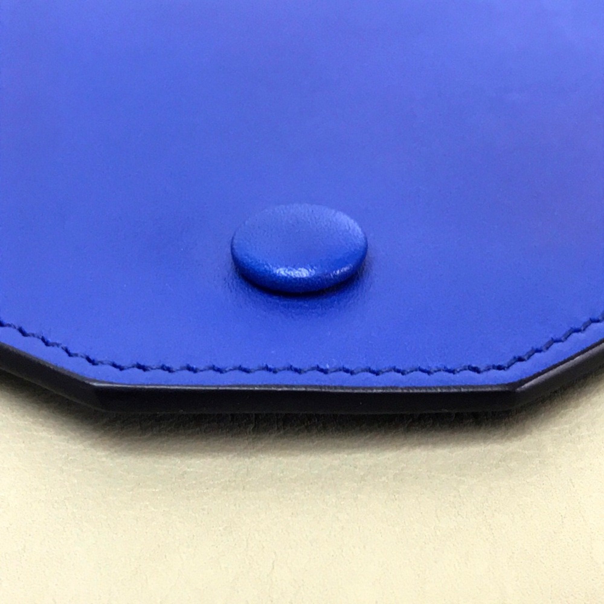 Celine Blue Leather Clutch Bag (Pre-Owned)