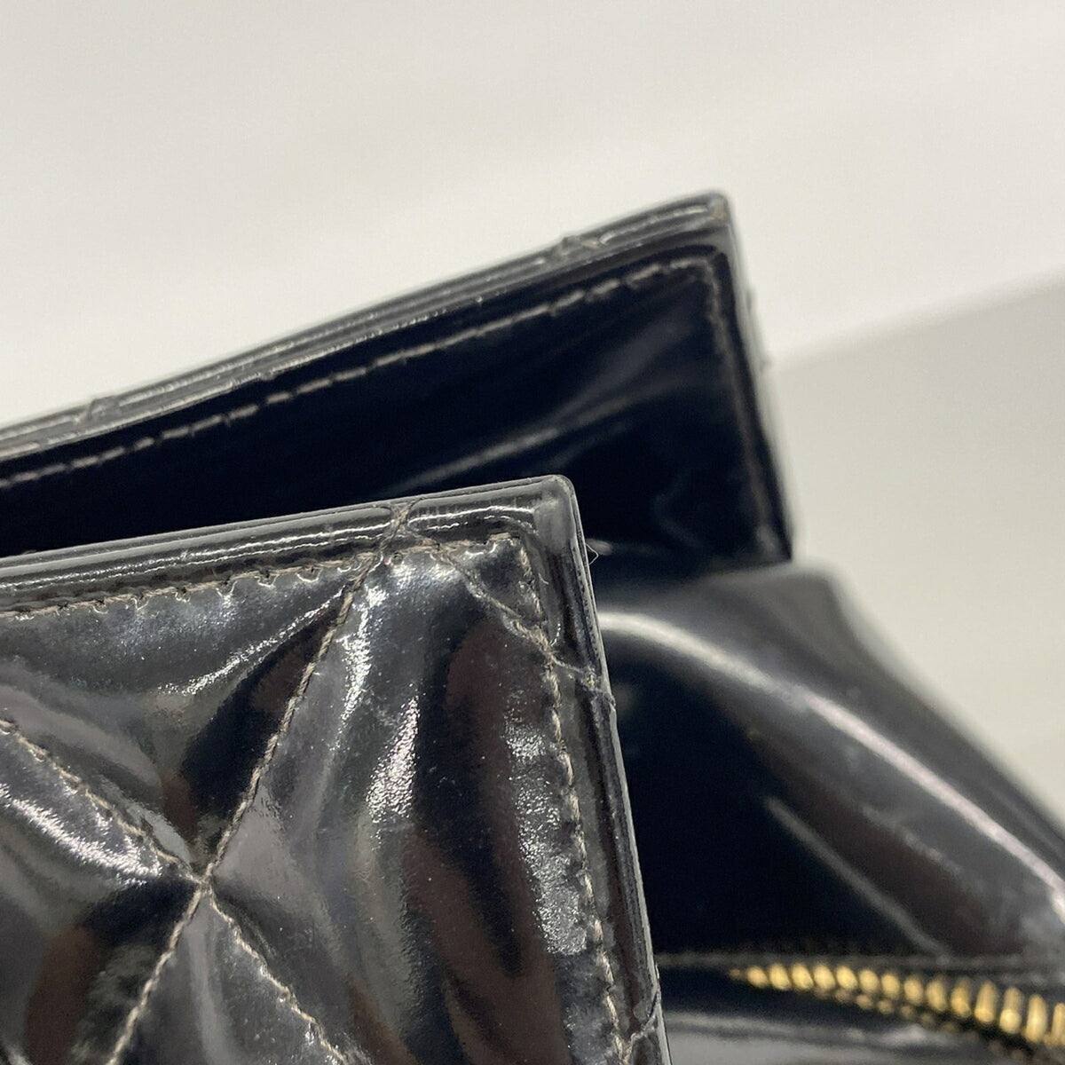 Chanel Black Patent Leather Tote Bag (Pre-Owned)