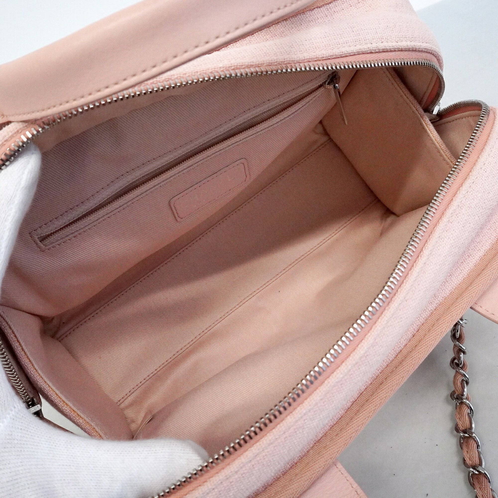 Chanel Pink Canvas Handbag (Pre-Owned)