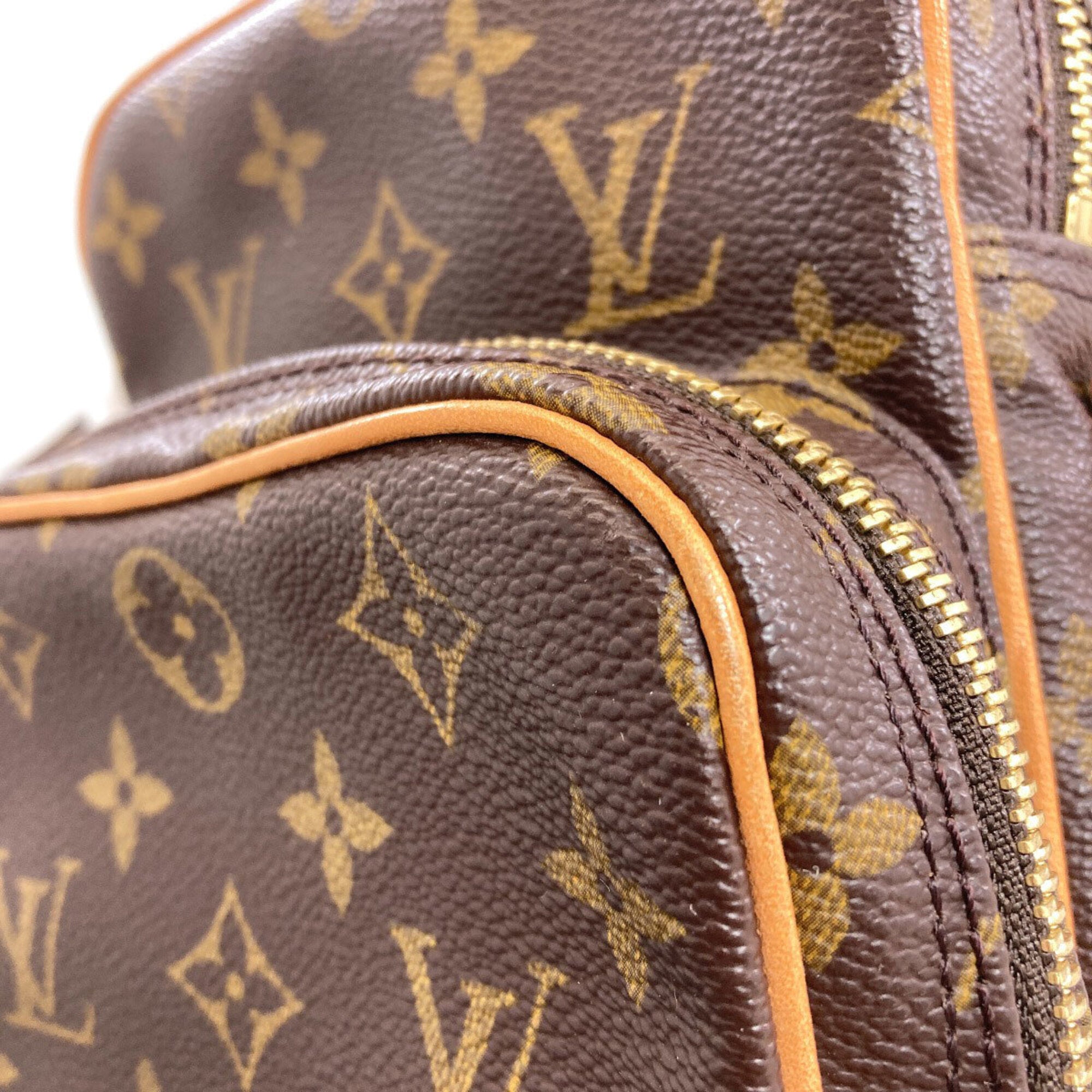 Louis Vuitton Monogram Monogram Monogram Shoulder Bag (Pre-Owned)