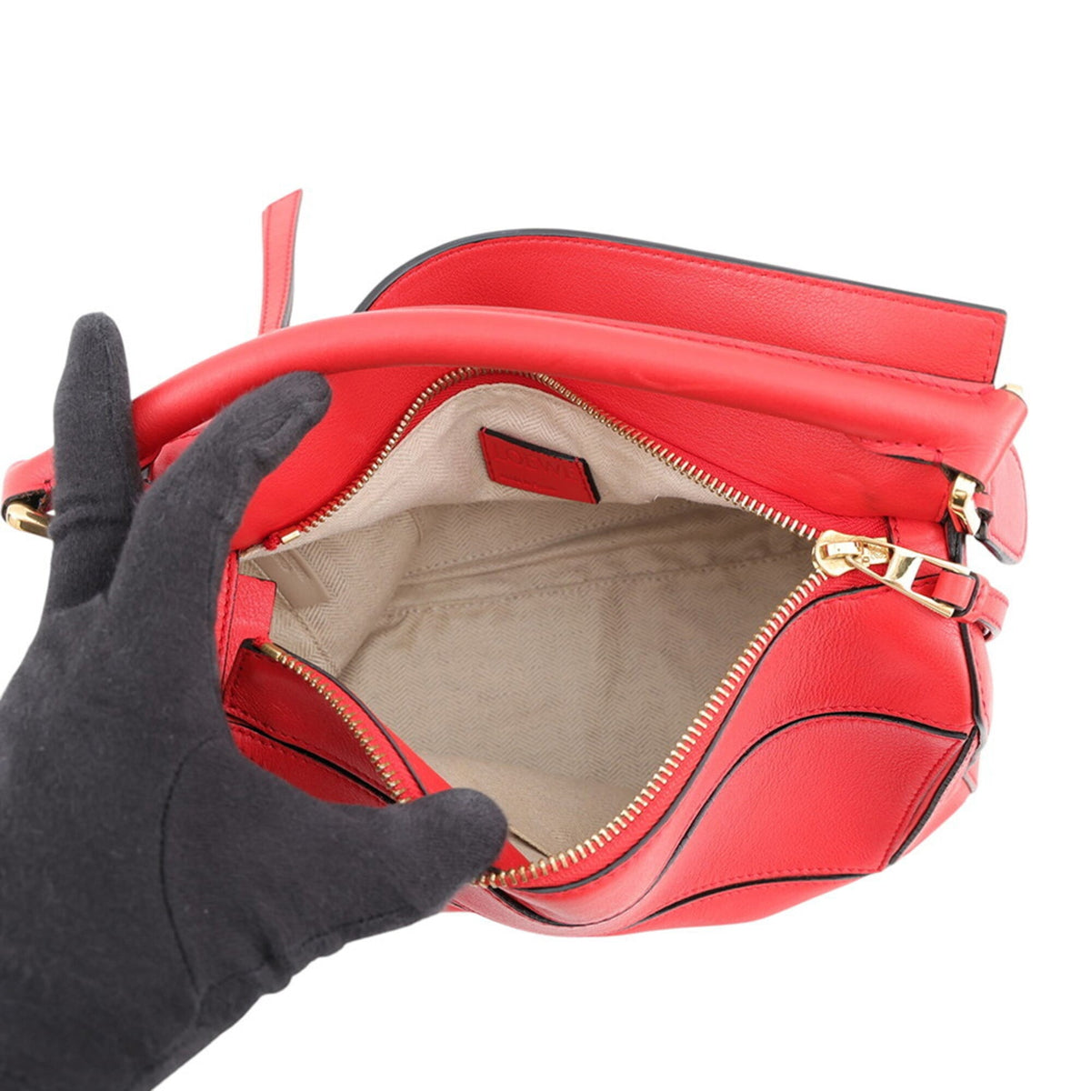 Loewe Red Color Leather Handbag Shoulder Bag (Pre-Owned)