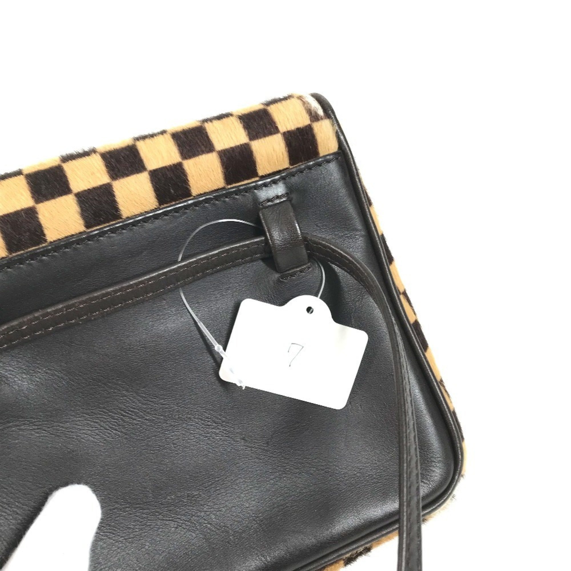 Louis Vuitton Epi Black Noir Epi Leather Clutch Bag Handbag Pochette (Pre-Owned)