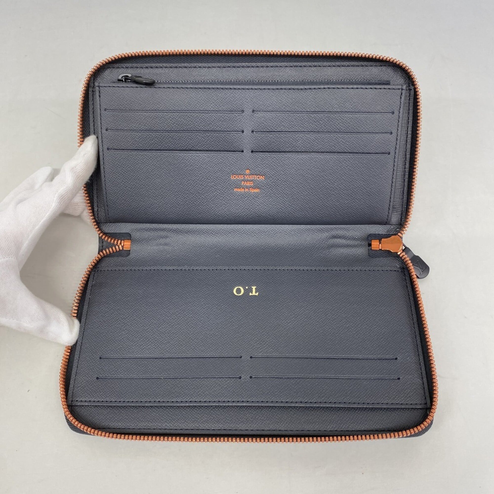 Louis Vuitton Navy Long Wallet (Bi-Fold) (Pre-Owned)