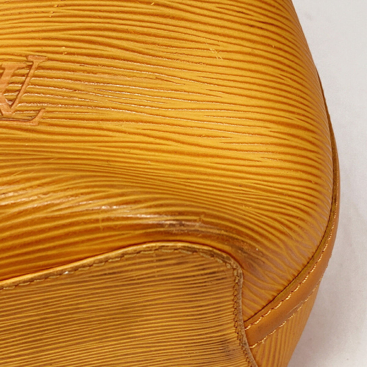 Louis Vuitton Mandarin Shoulder Bag (Pre-Owned)