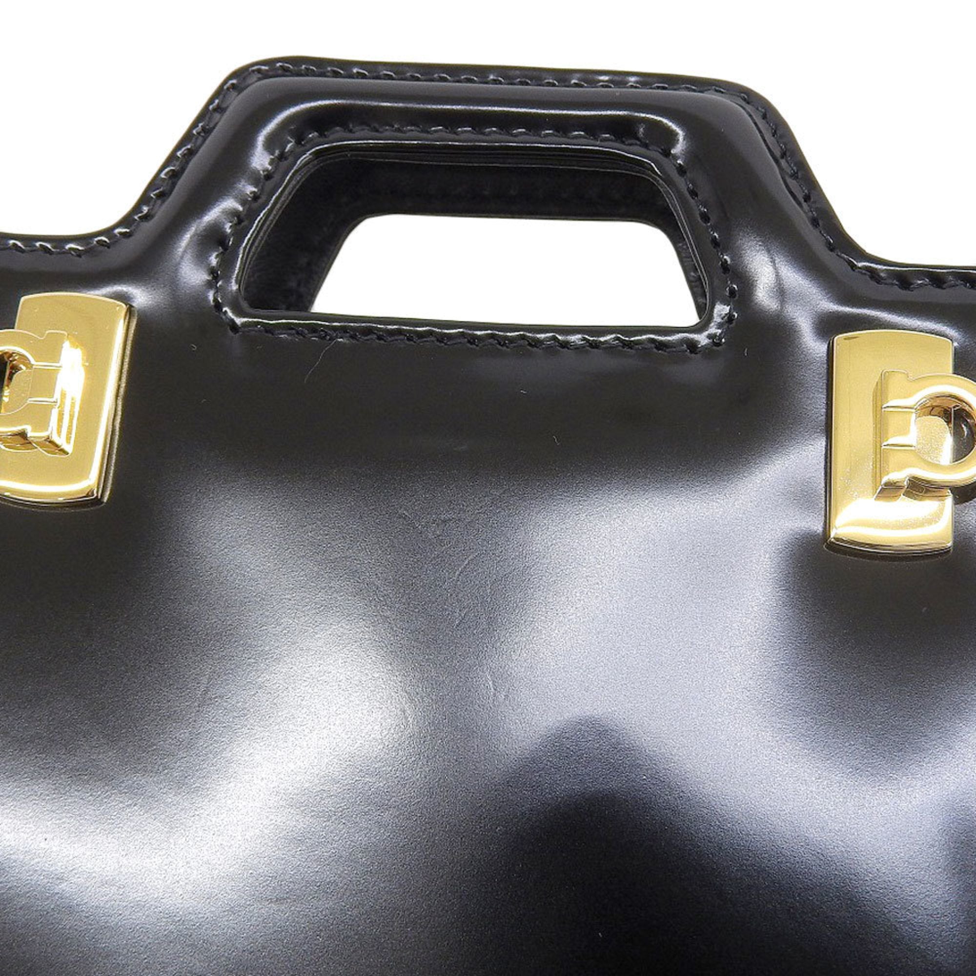 Salvatore Ferragamo Black Leather Handbag (Pre-Owned)