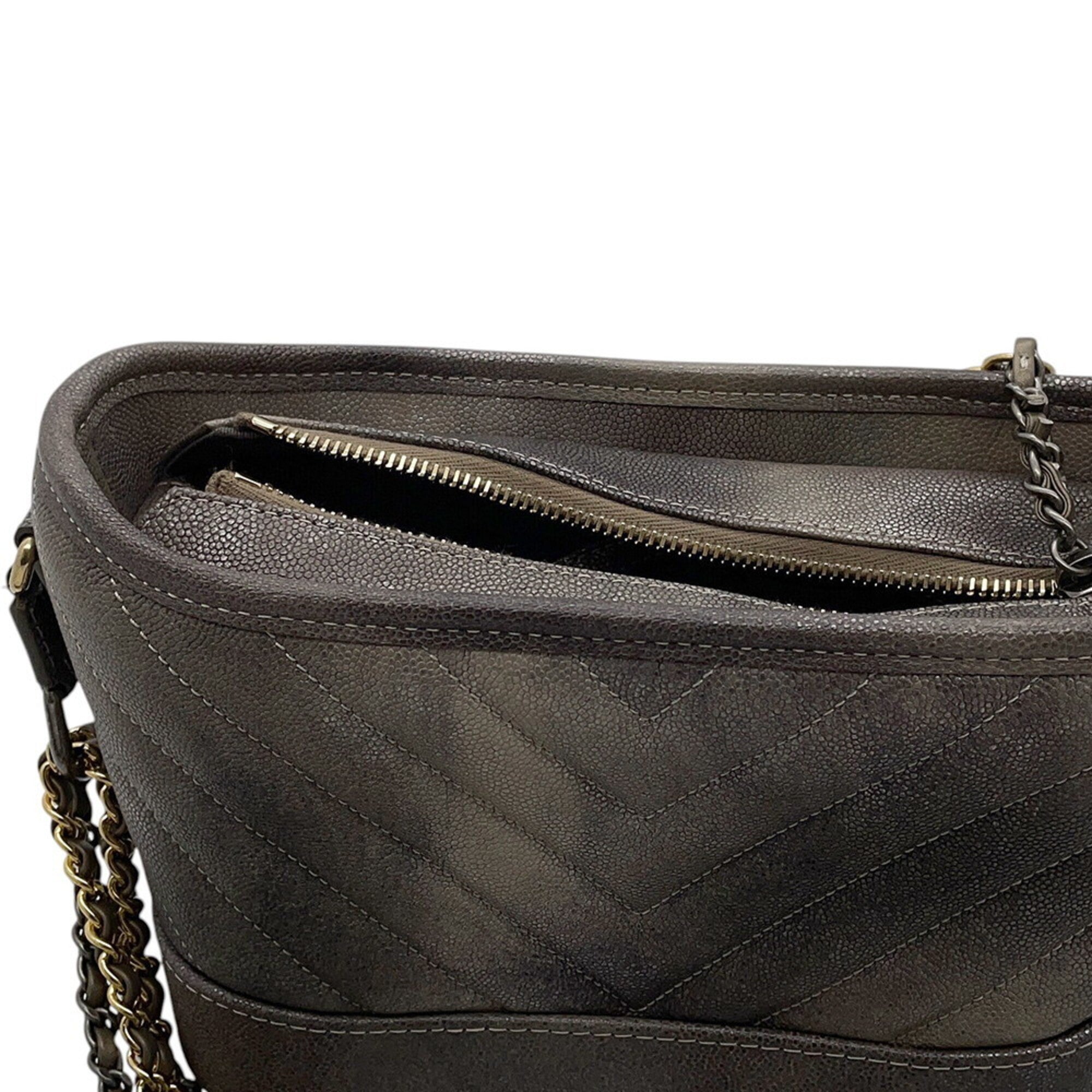 Chanel Gray Grained Calfskin Handbag Shoulder Bag (Pre-Owned)