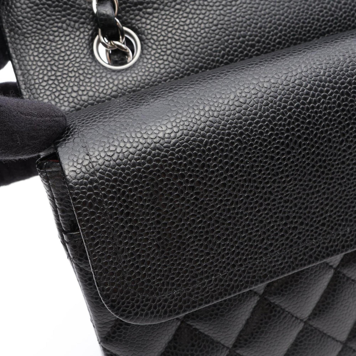 Chanel Black Grained Calfskin Handbag Shoulder Bag (Pre-Owned)