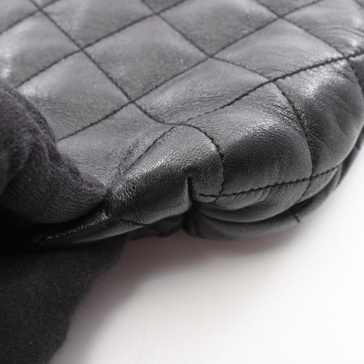 Yves Saint Laurent Black Leather Handbag Tote Bag (Pre-Owned)
