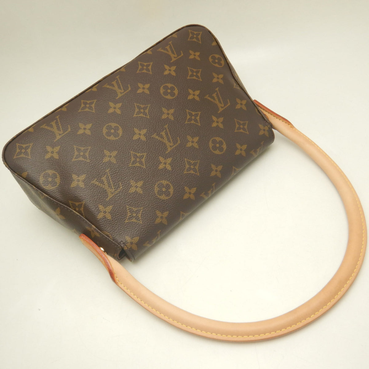 Louis Vuitton Brown Monogram Canvas Shoulder Bag (Pre-Owned)