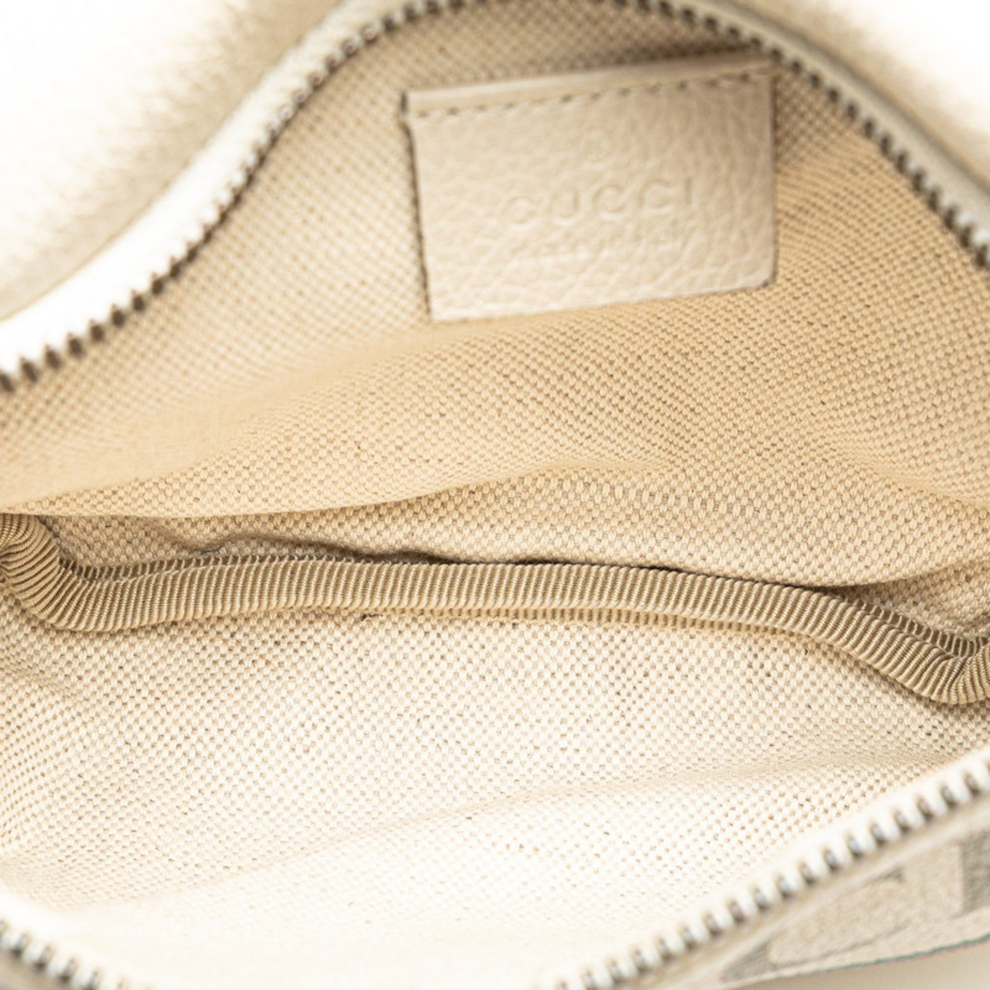 Gucci Multi-Color White Leather Fanny Pack (Pre-Owned)