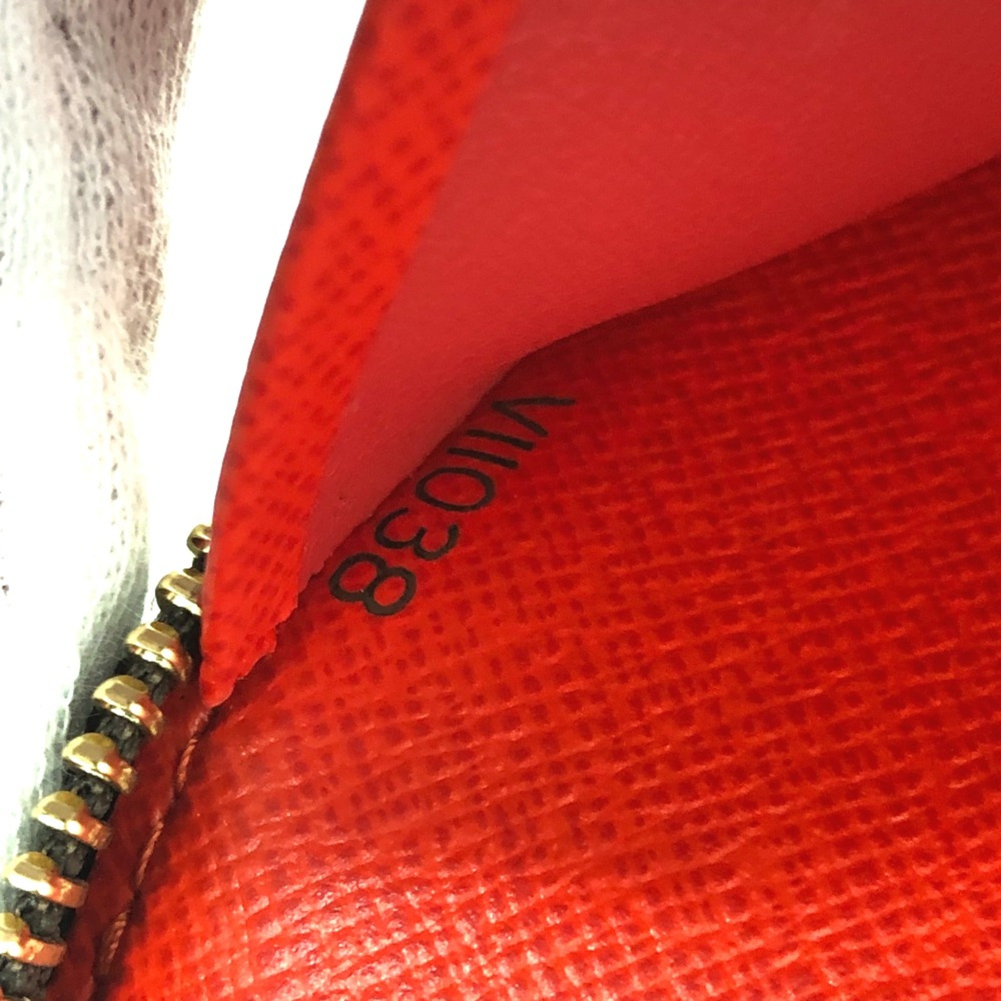 Louis Vuitton Brown Other Long Wallet (Bi-Fold) (Pre-Owned)