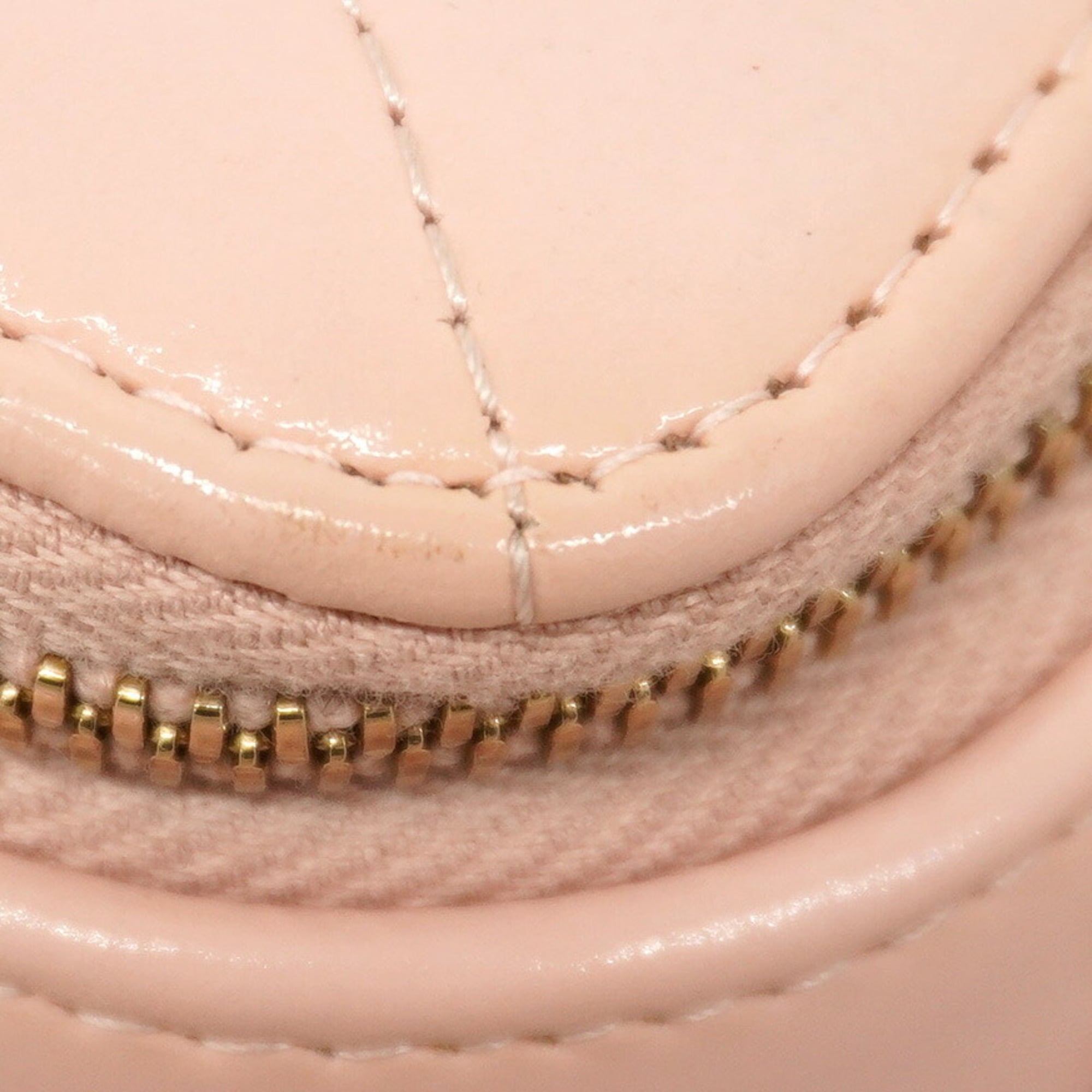 Chanel Pink Leather Vanity Bag (Pre-Owned)