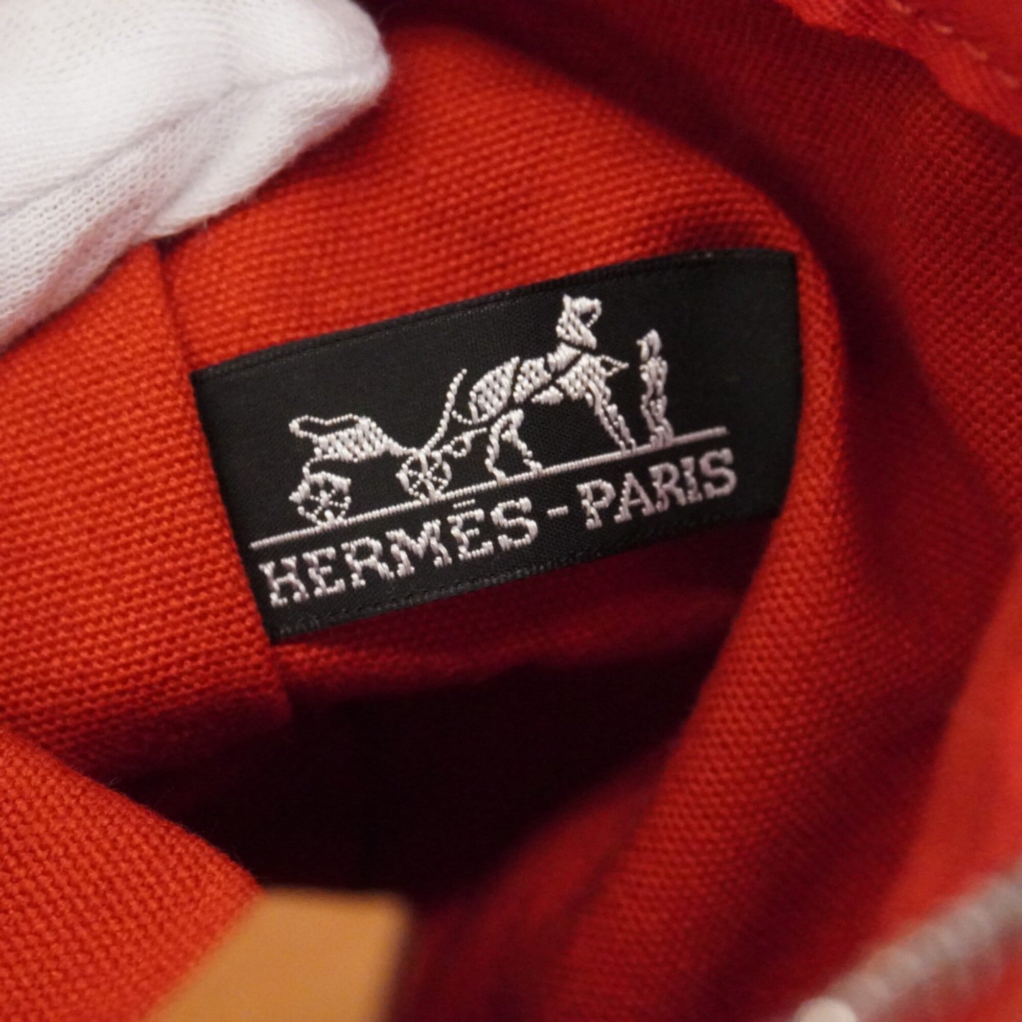 Hermes Red Color White Canvas Tote Bag (Pre-Owned)