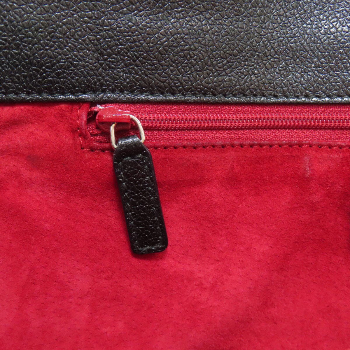 Bvlgari Black Leather Tote Bag (Pre-Owned)