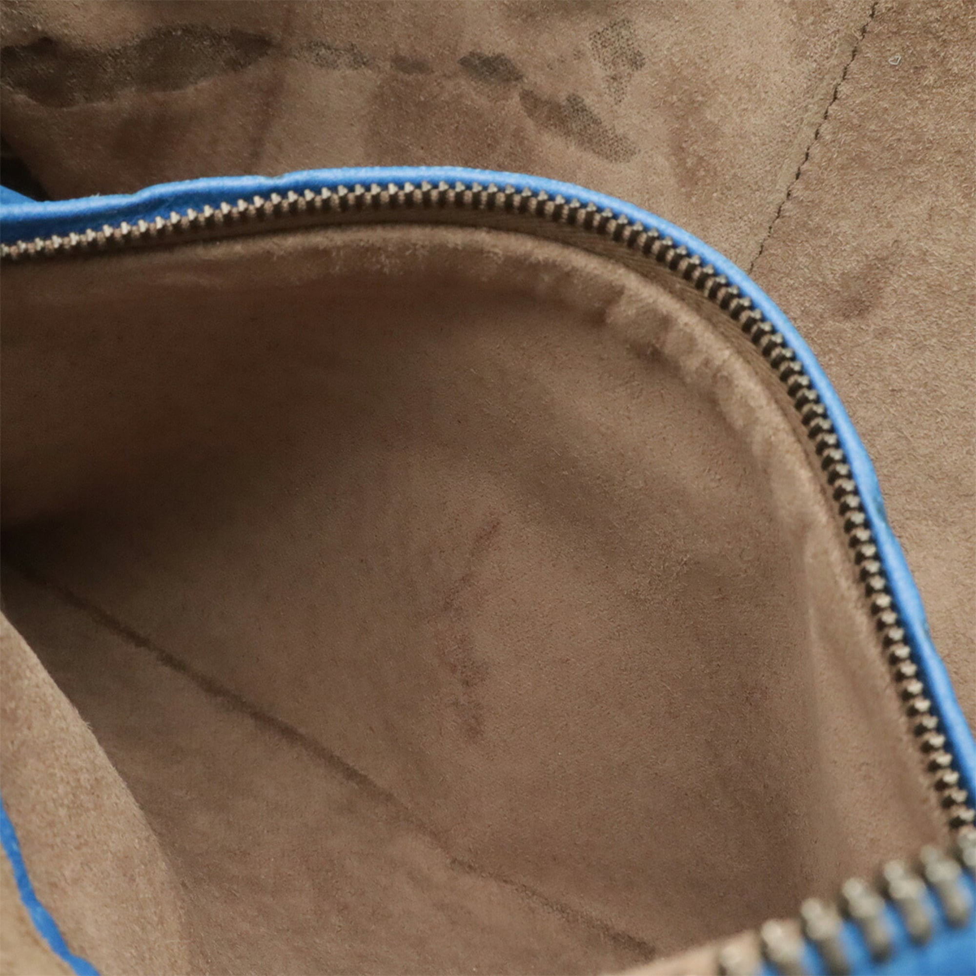 Bottega Veneta Blue Intrecciato Pochette Shoulder Bag (Pre-Owned)