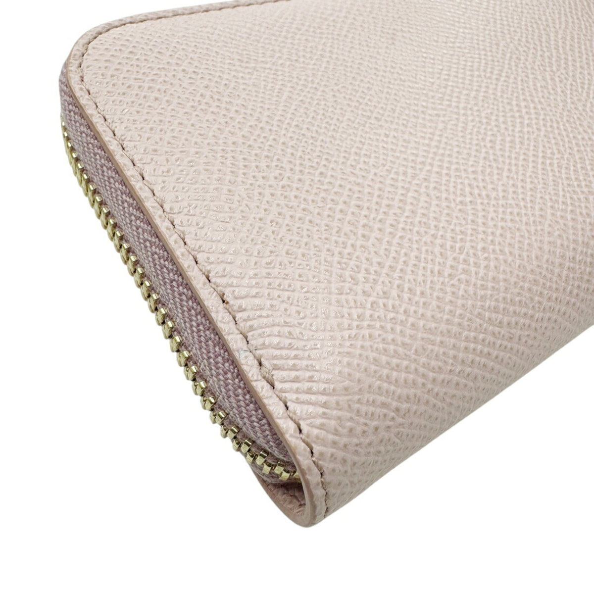 Salvatore Ferragamo Light Pink Leather Coin Purse/Coin Case (Pre-Owned)