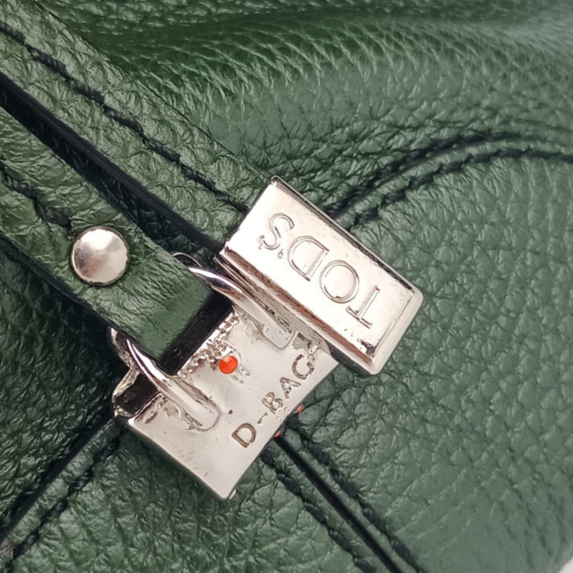 Tod's Green Leather Shoulder Bag Tote Bag (Pre-Owned)