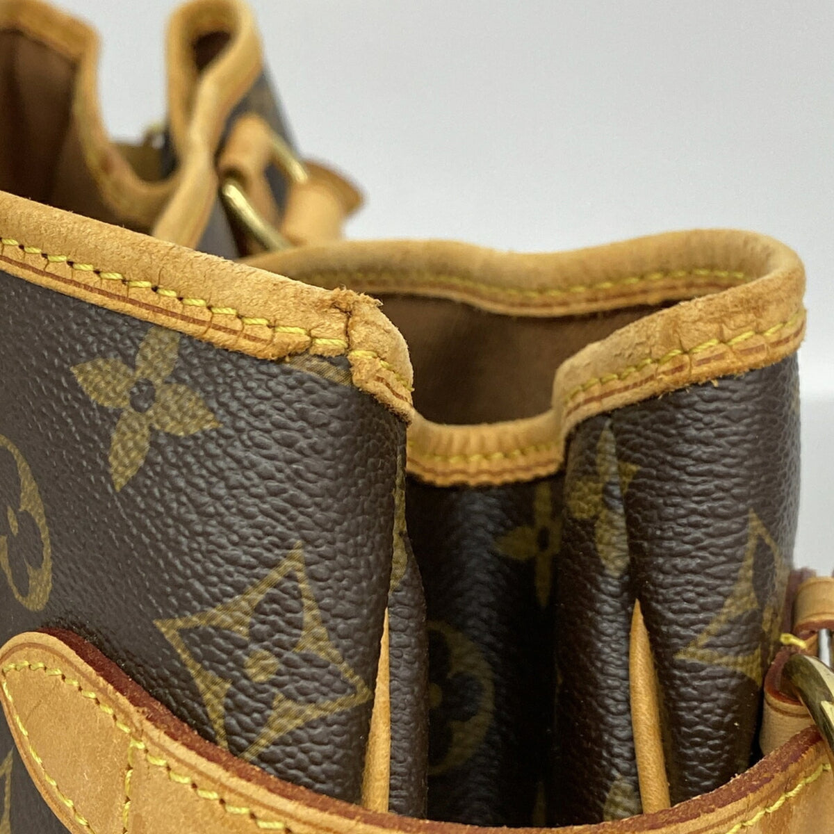 Louis Vuitton Brown Tote Bag (Pre-Owned)