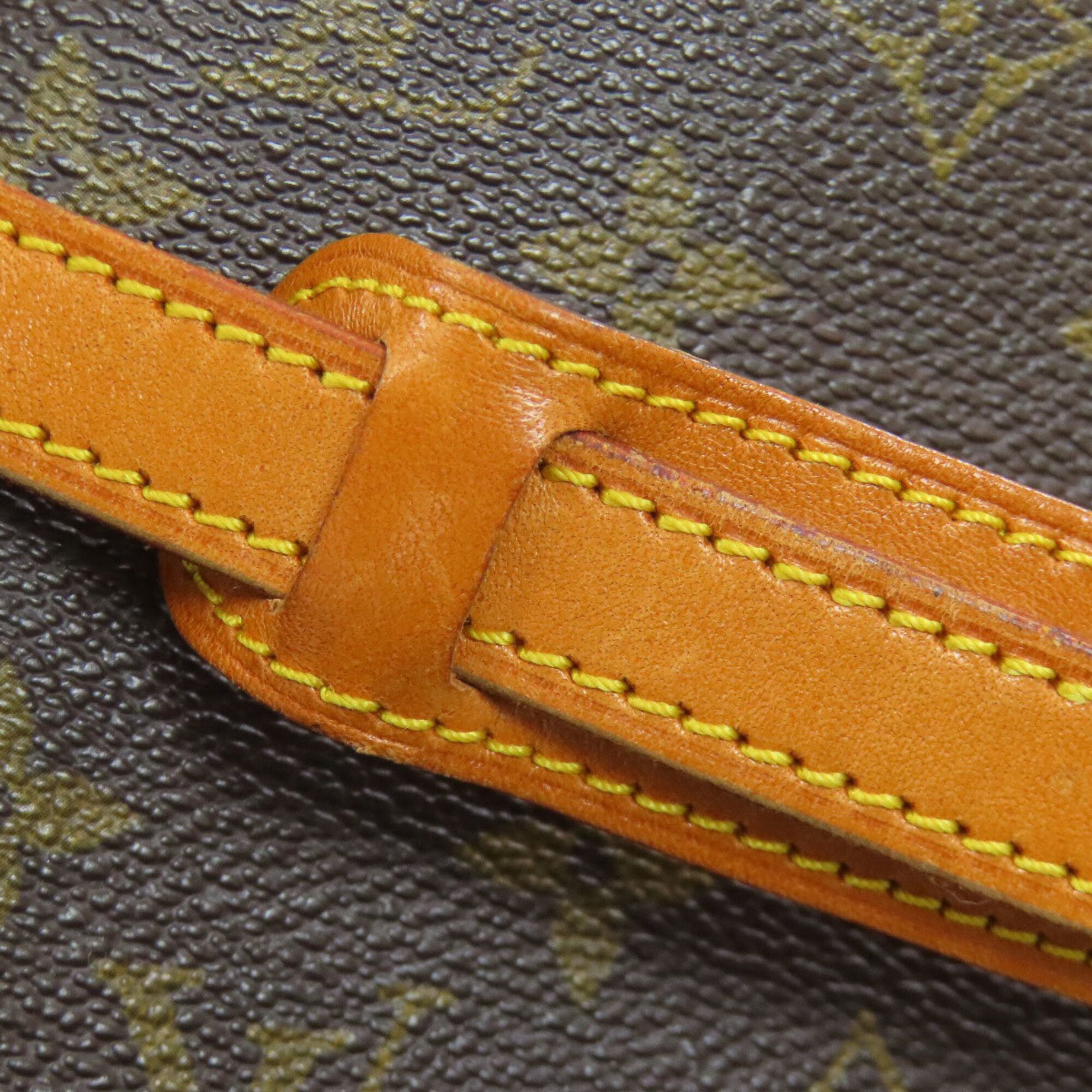 Louis Vuitton Monogram Monogram Shoulder Bag (Pre-Owned)