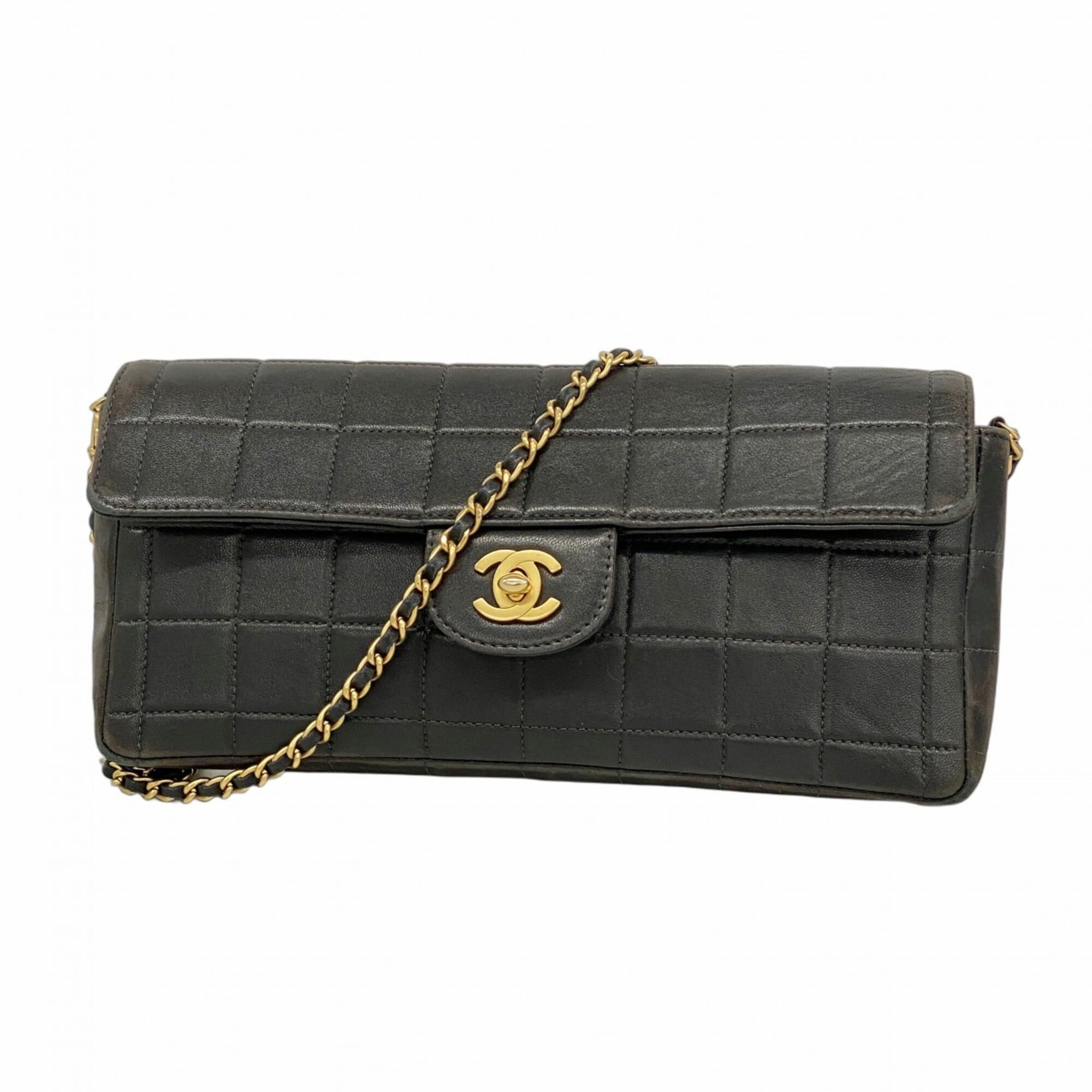 Chanel Black Leather Shoulder Bag (Pre-Owned)