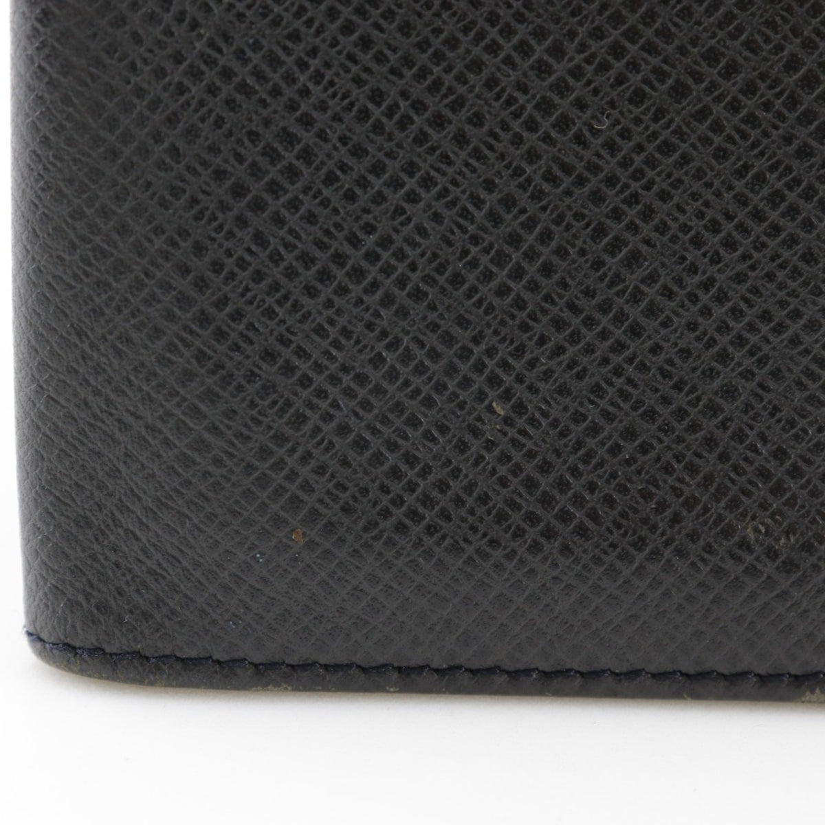 Louis Vuitton Ardoise Taiga Leather Long Bill Wallet (Bi-Fold) (Pre-Owned)