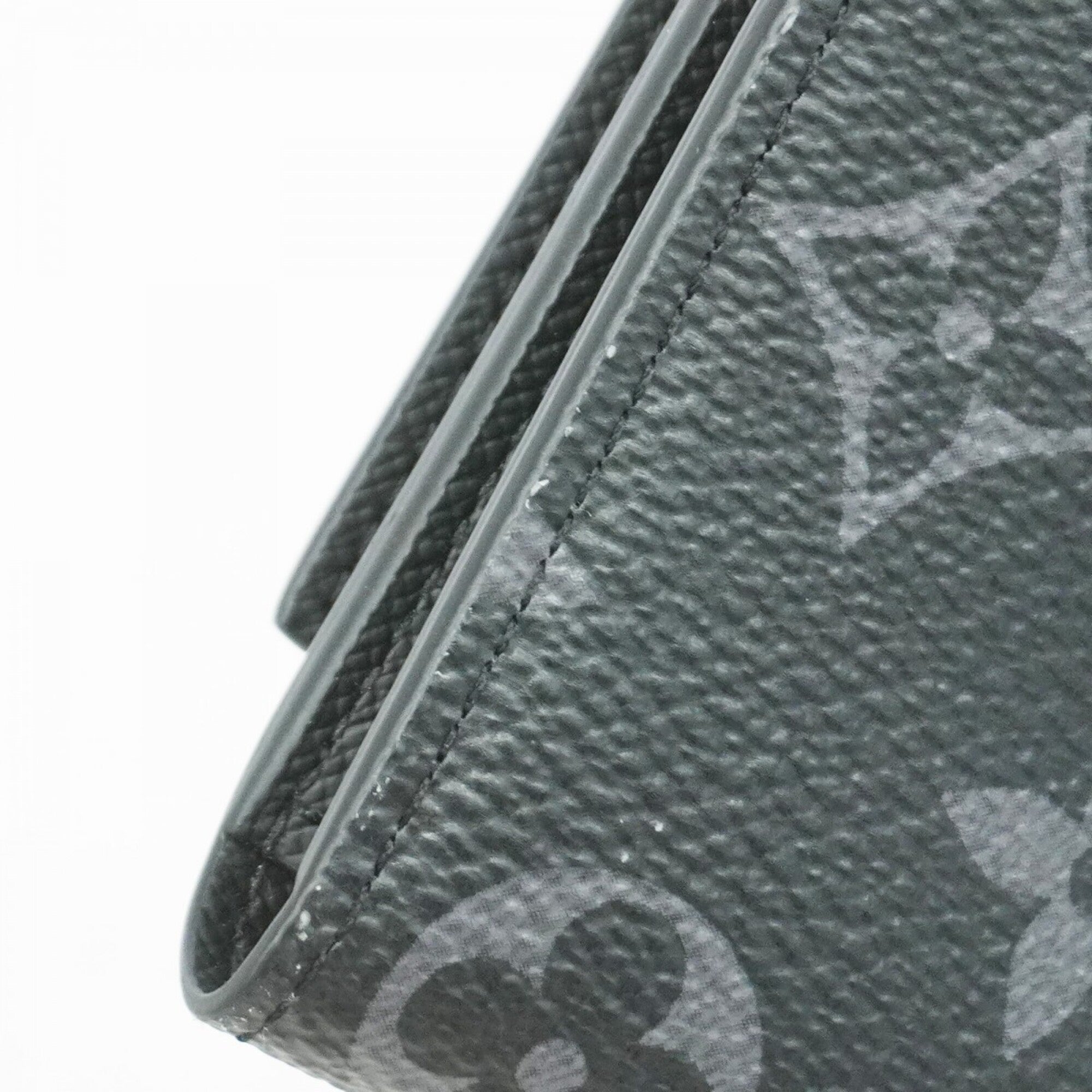 Louis Vuitton Black Wallet (Tri-Fold) (Pre-Owned)