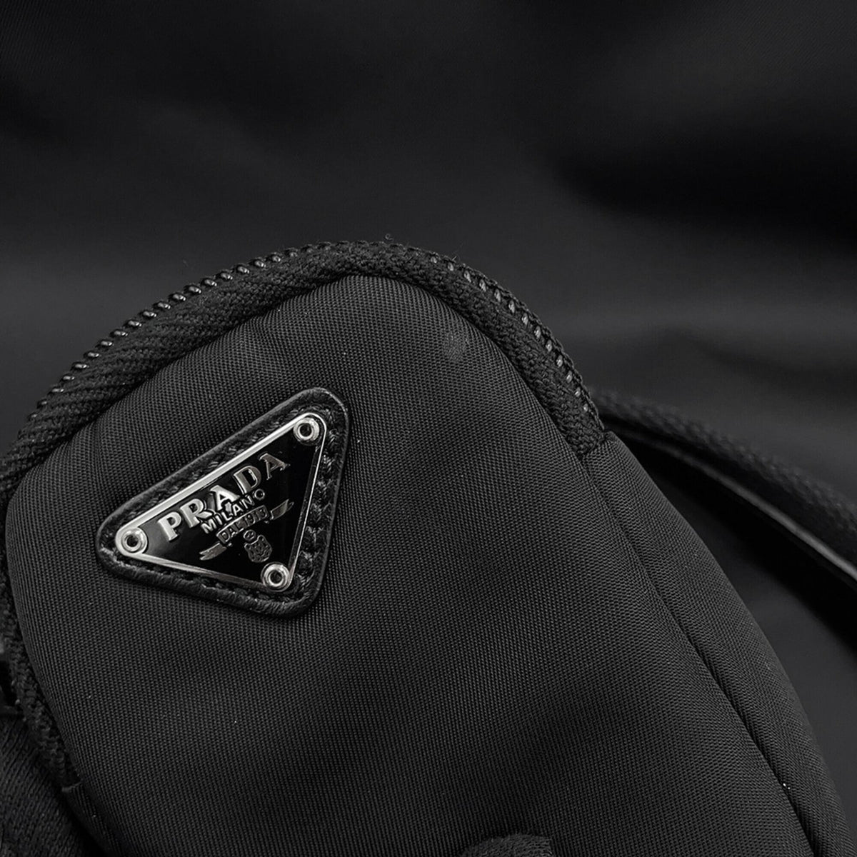 Prada Black Nylon Handbag Shoulder Bag (Pre-Owned)