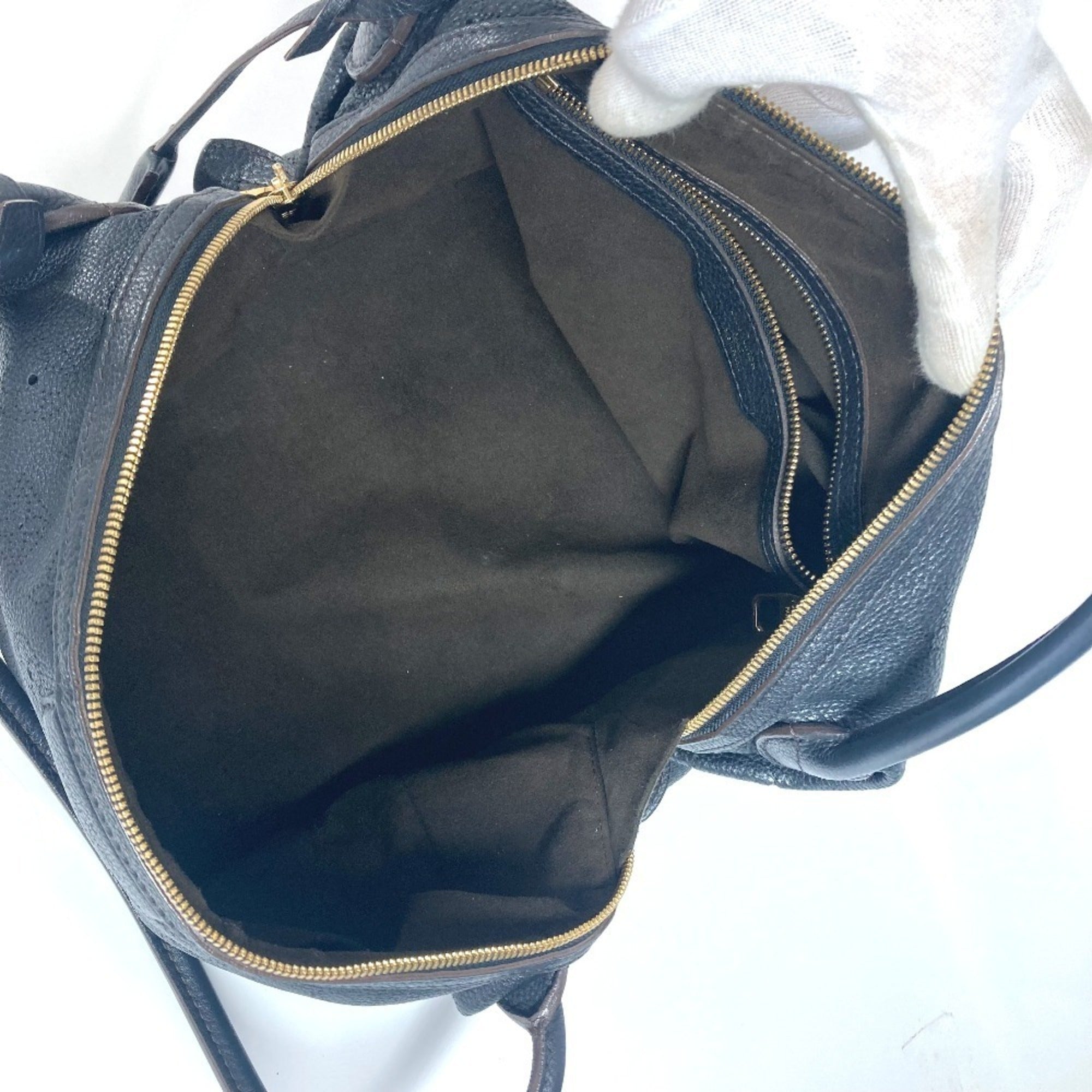 Louis Vuitton Mahina Black Noir Mahina Leather Shoulder Bag (Pre-Owned)